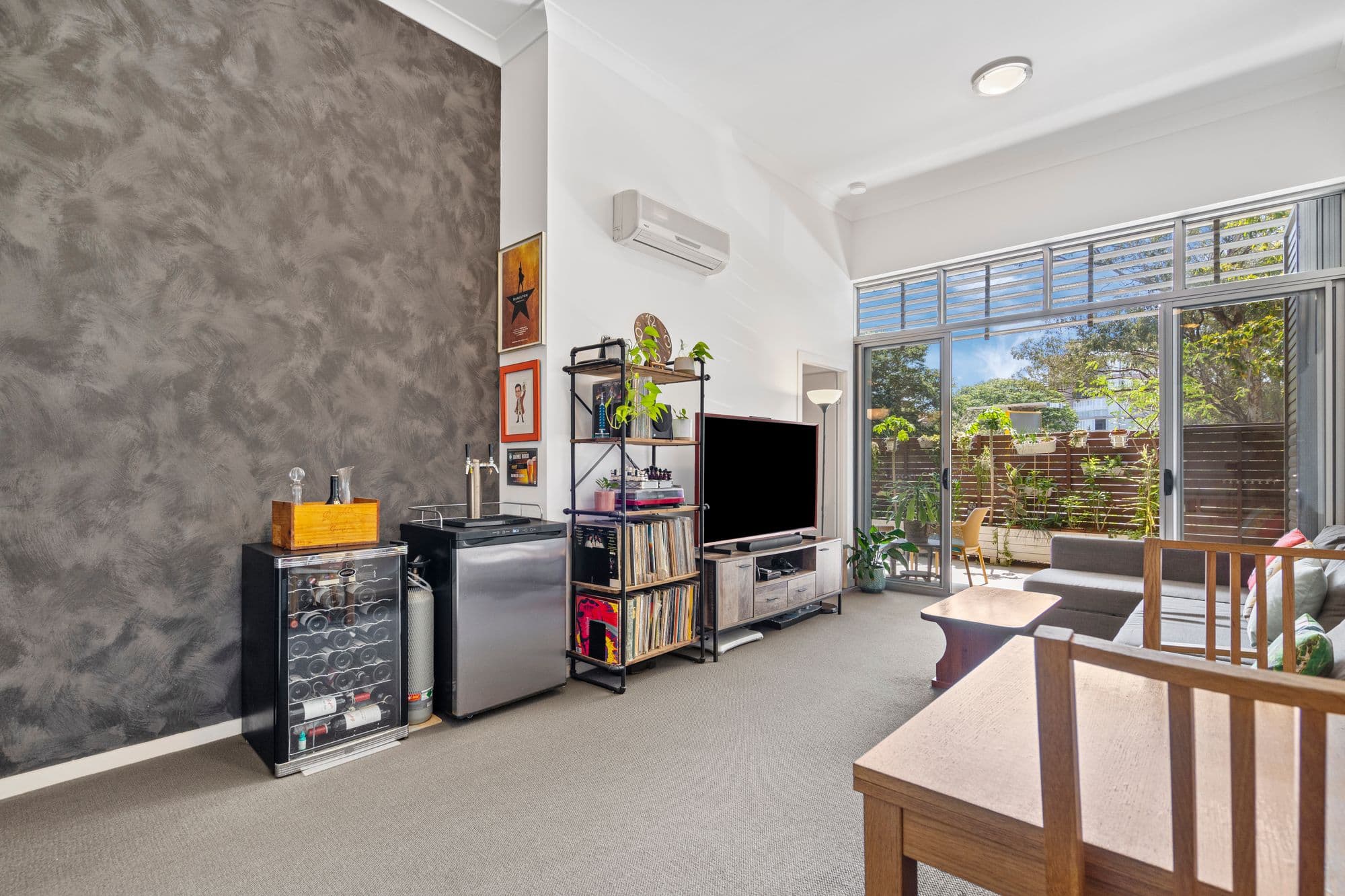 3/12 Belgrave Road, Indooroopilly - Thumbnail 2