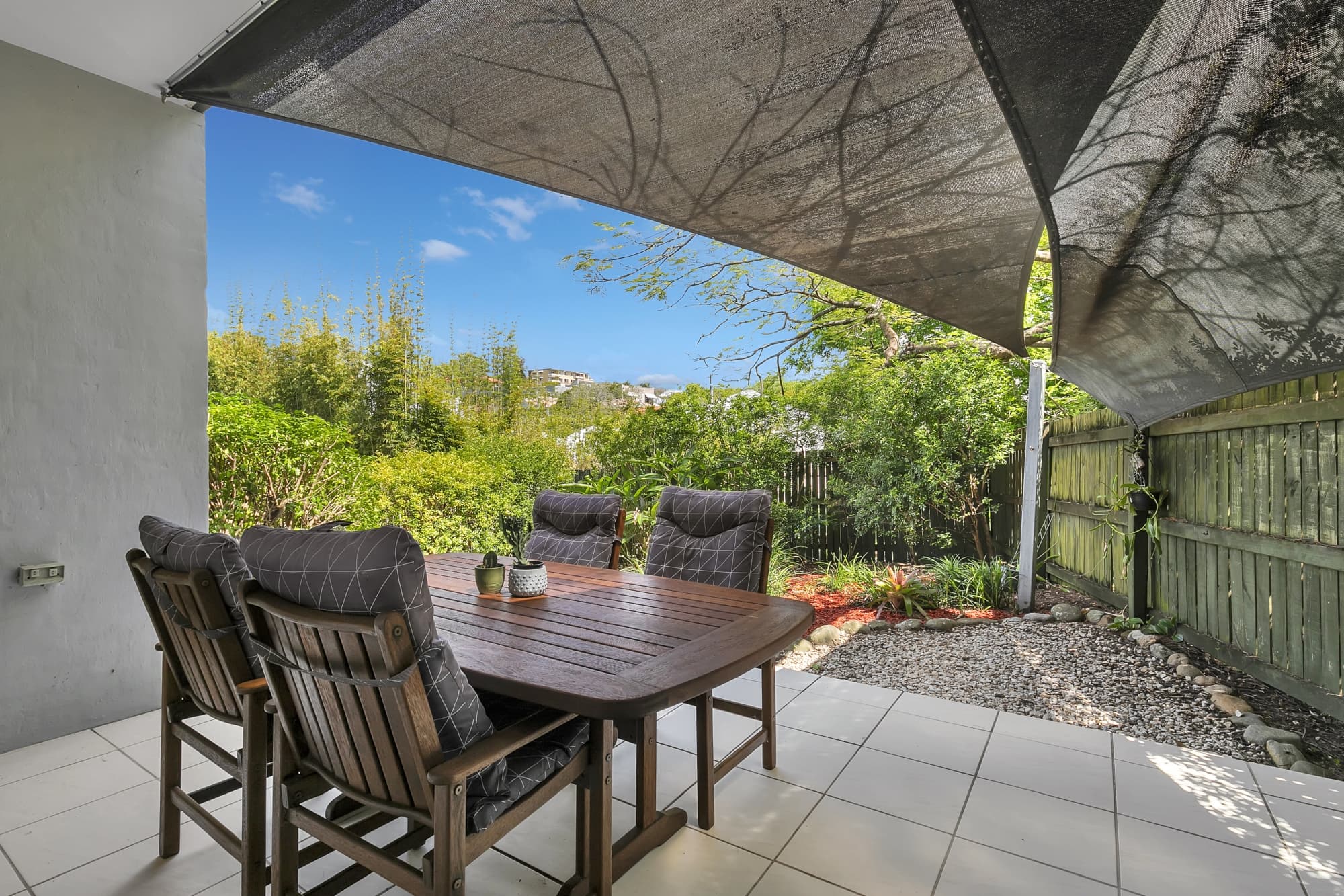 1/7 Explorer Street, Toowong - Image 1