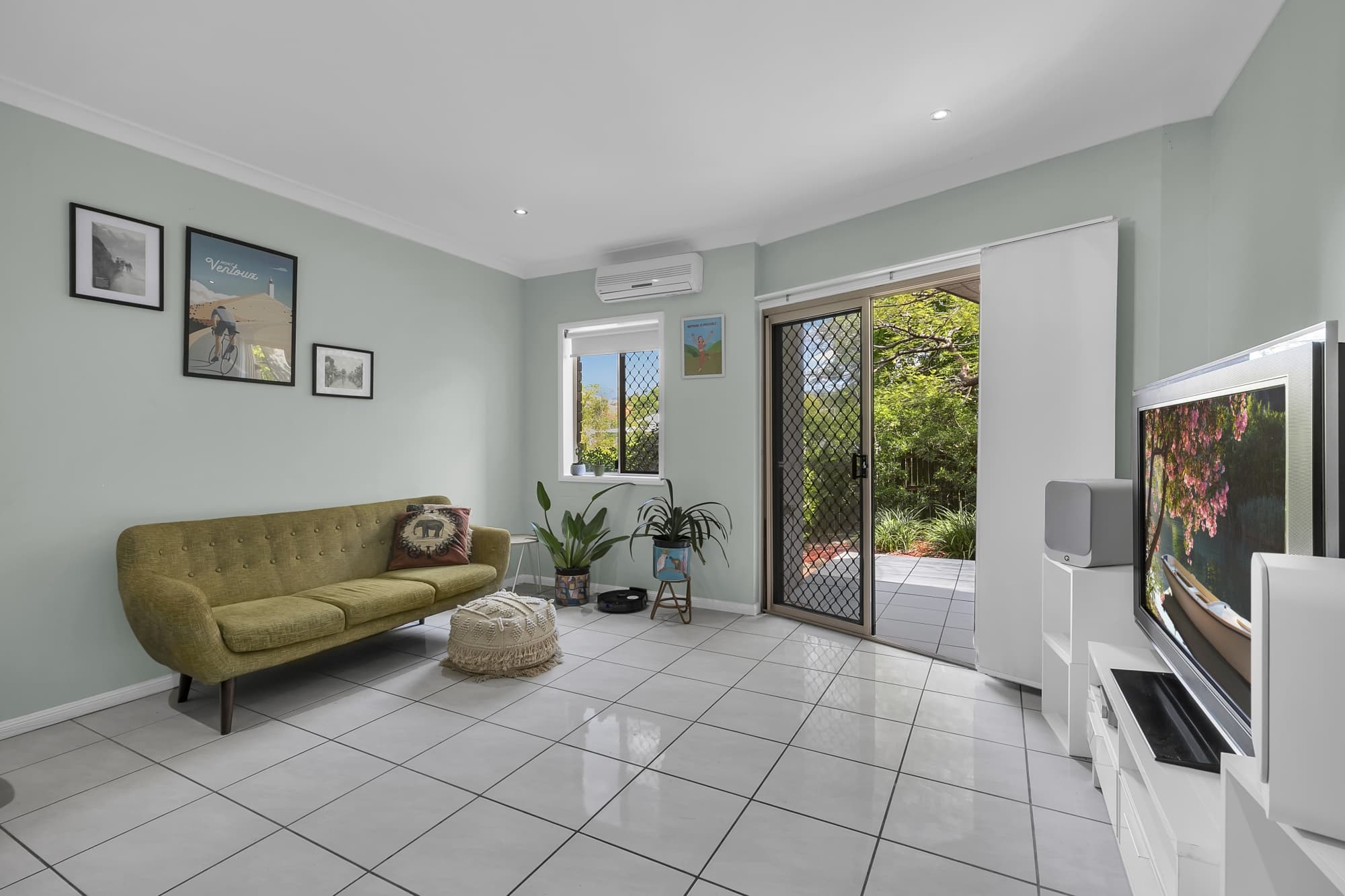 1/7 Explorer Street, Toowong - Thumbnail 2