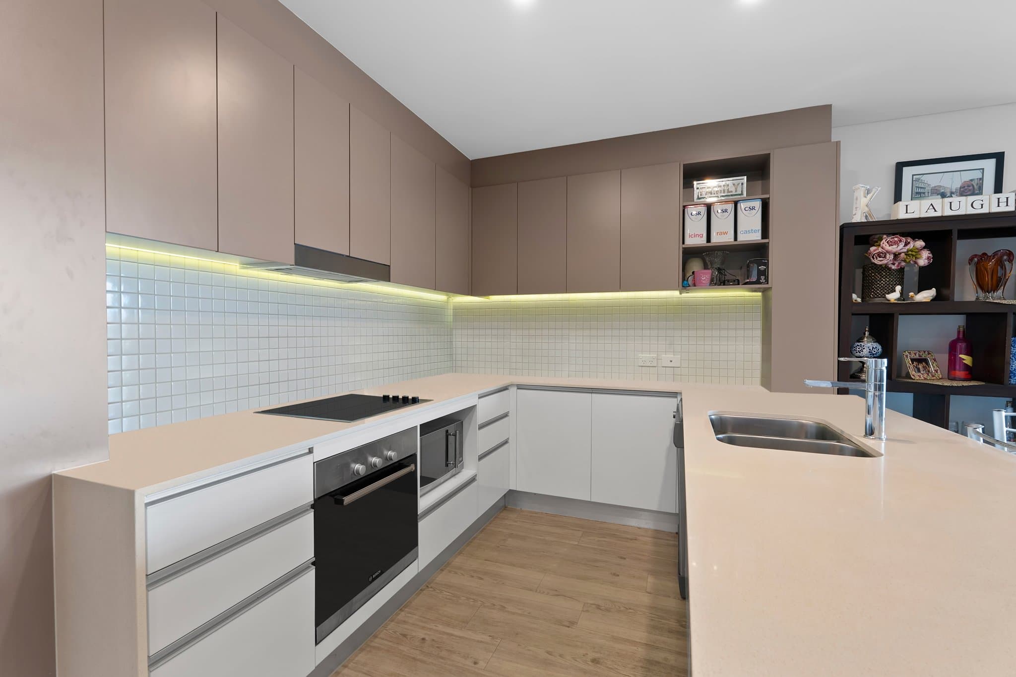 2105/1918 Creek Road, Cannon Hill - Thumbnail 5