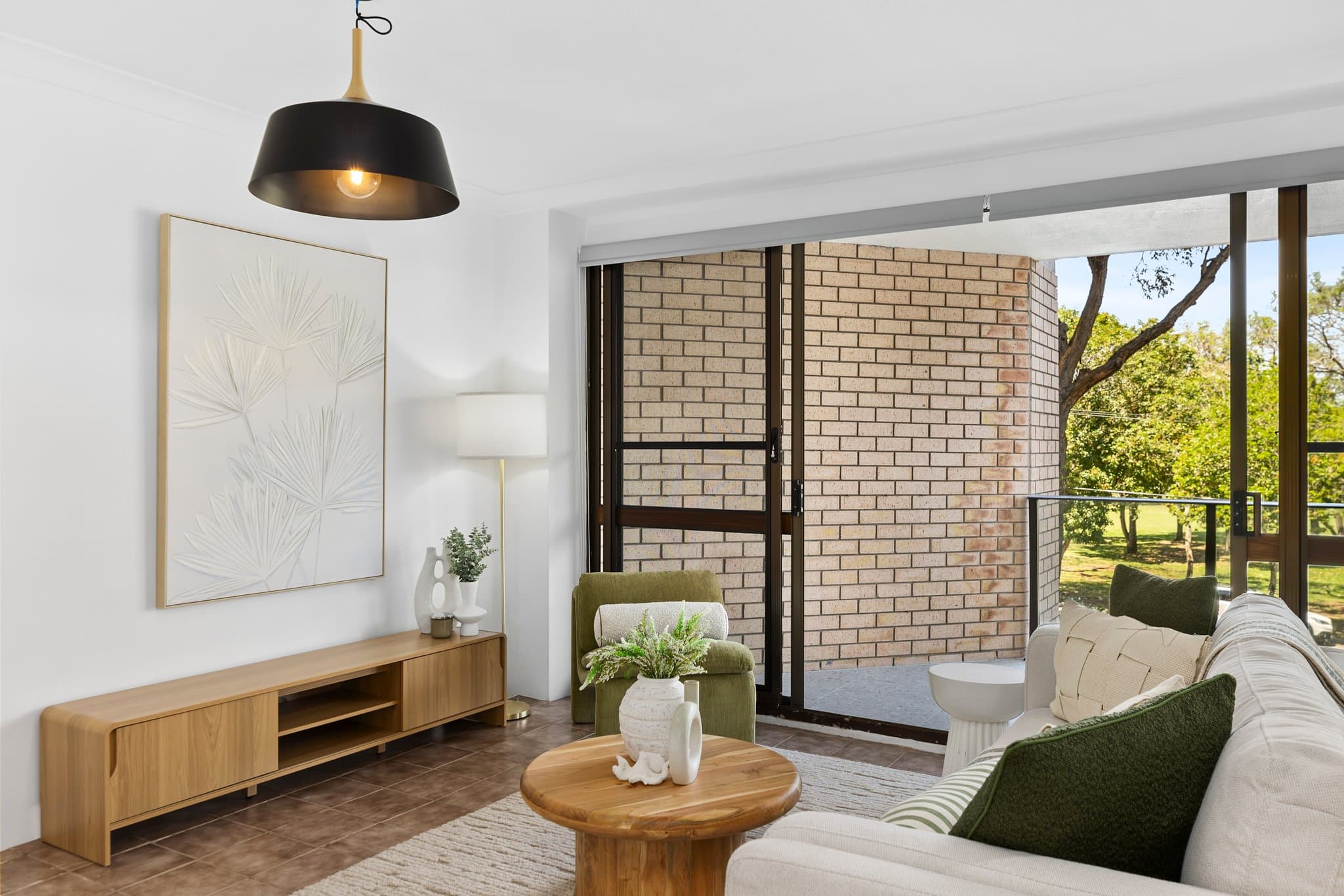 1/12 Bryce Street, St Lucia - Thumbnail 3