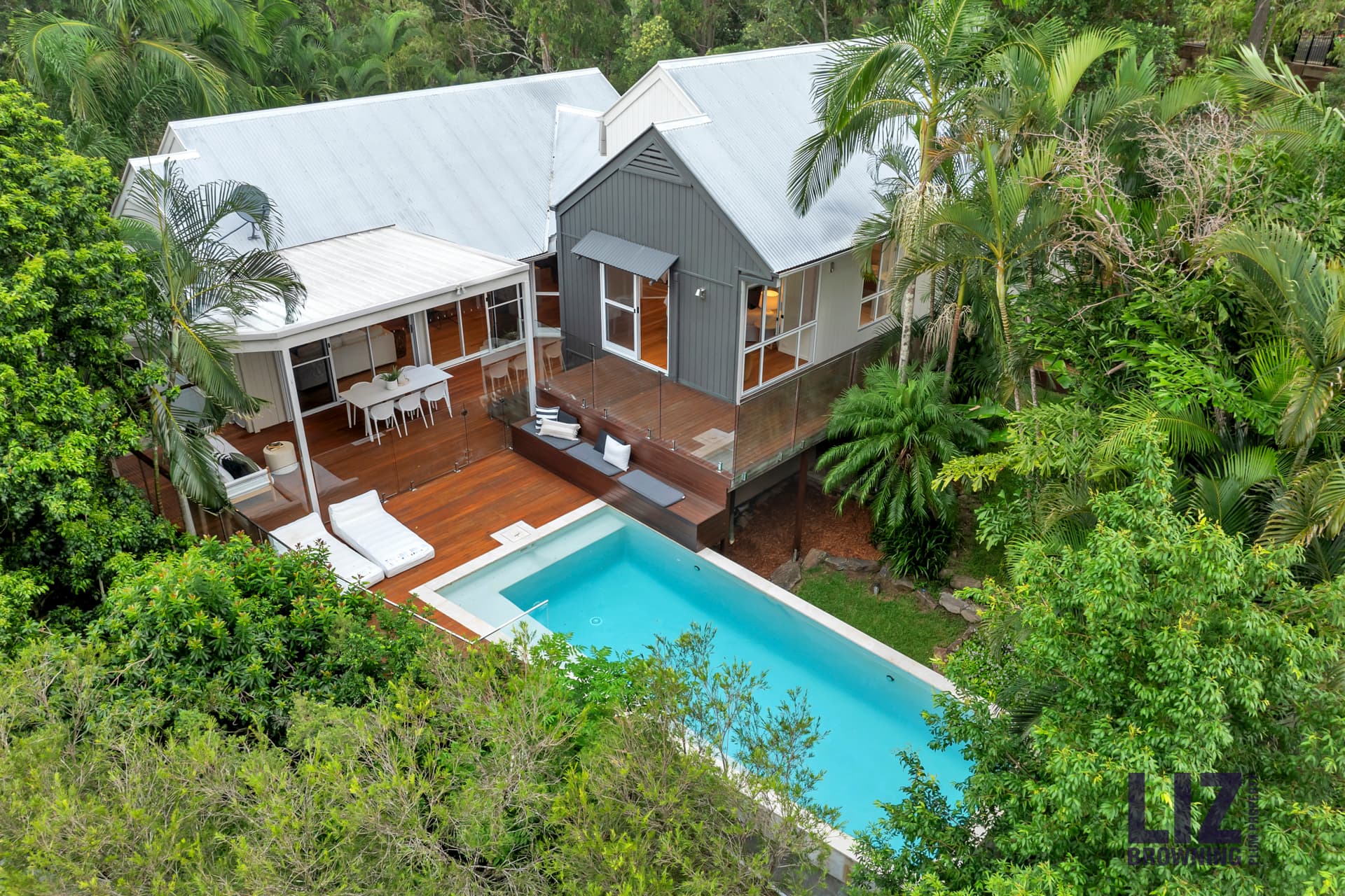 7 Mirreh Place, Chapel Hill - Image 1