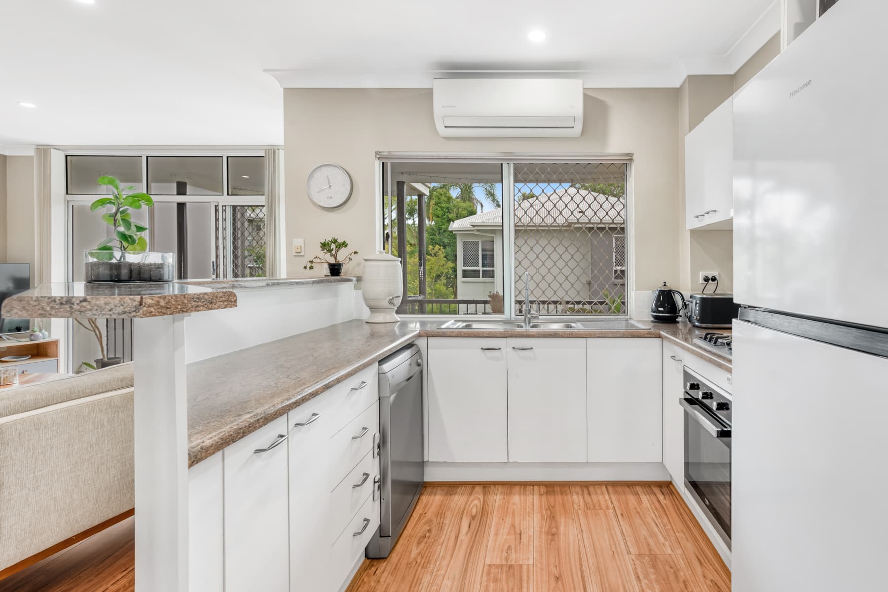 19/32 Cadell Street, Toowong - Thumbnail 4