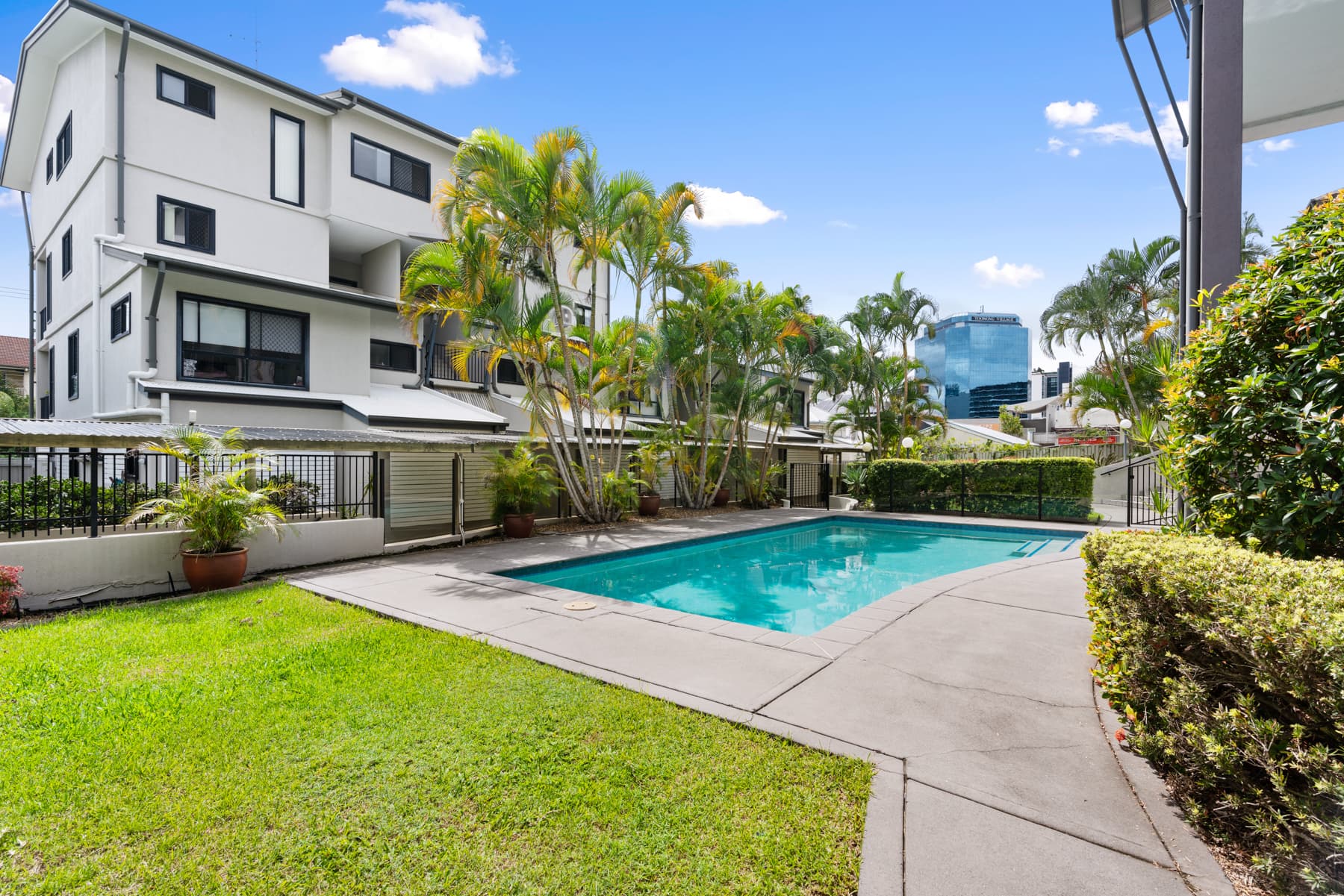 9/60 Sherwood Road, Toowong - Image 1