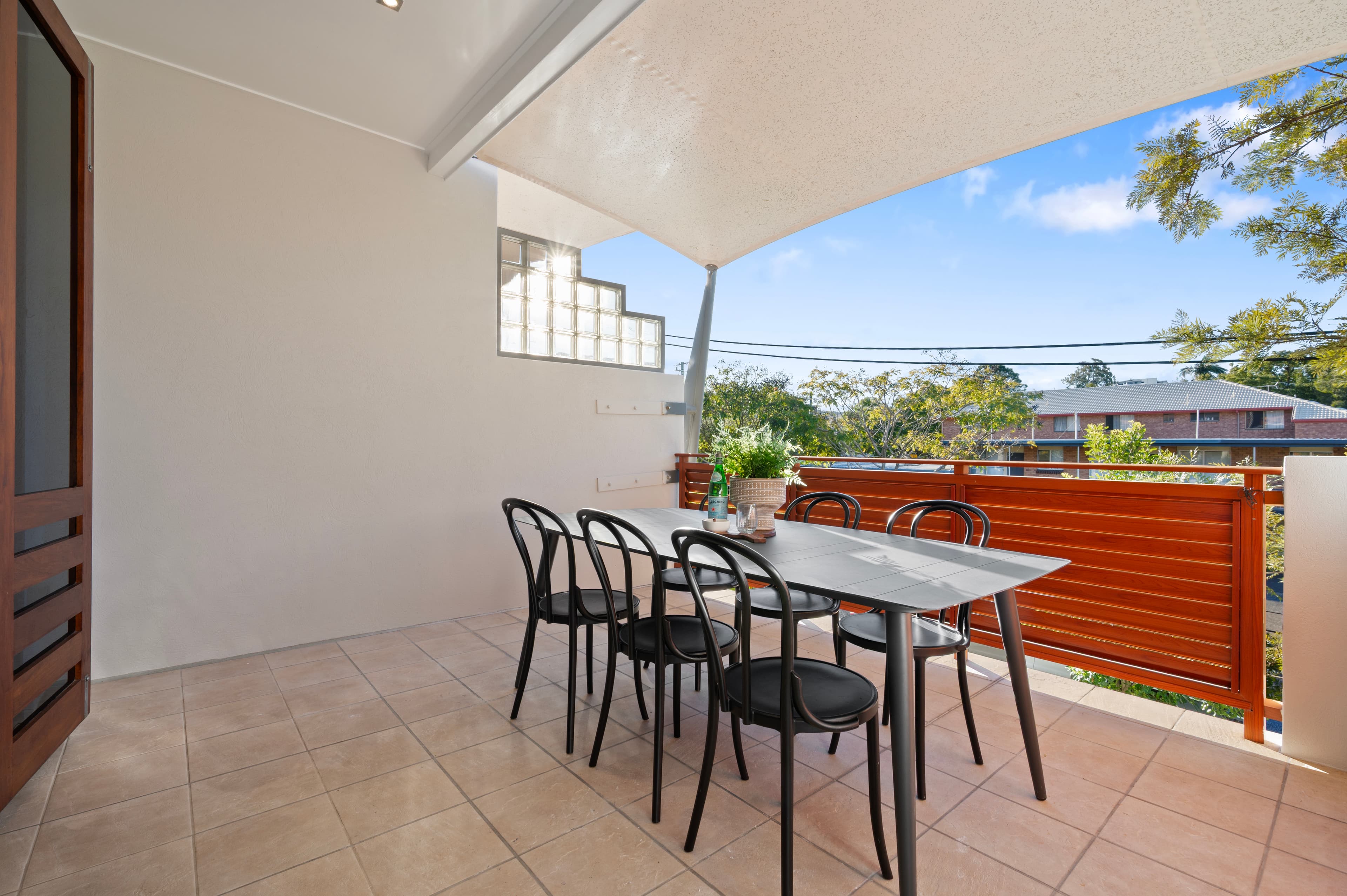 5 Cecil Street, Indooroopilly - Thumbnail 3