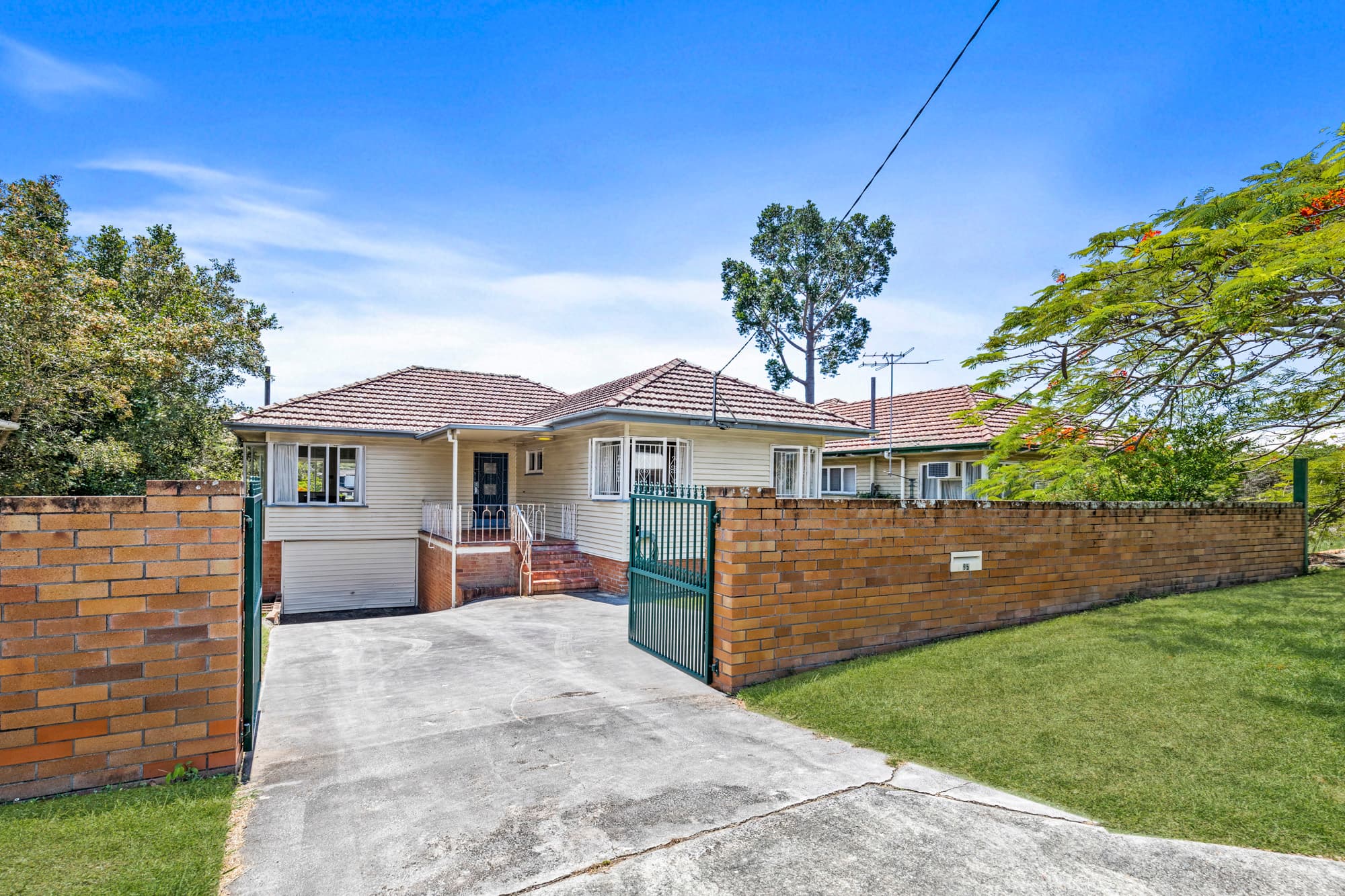 95 Broomfield Street, Taringa - Thumbnail 2