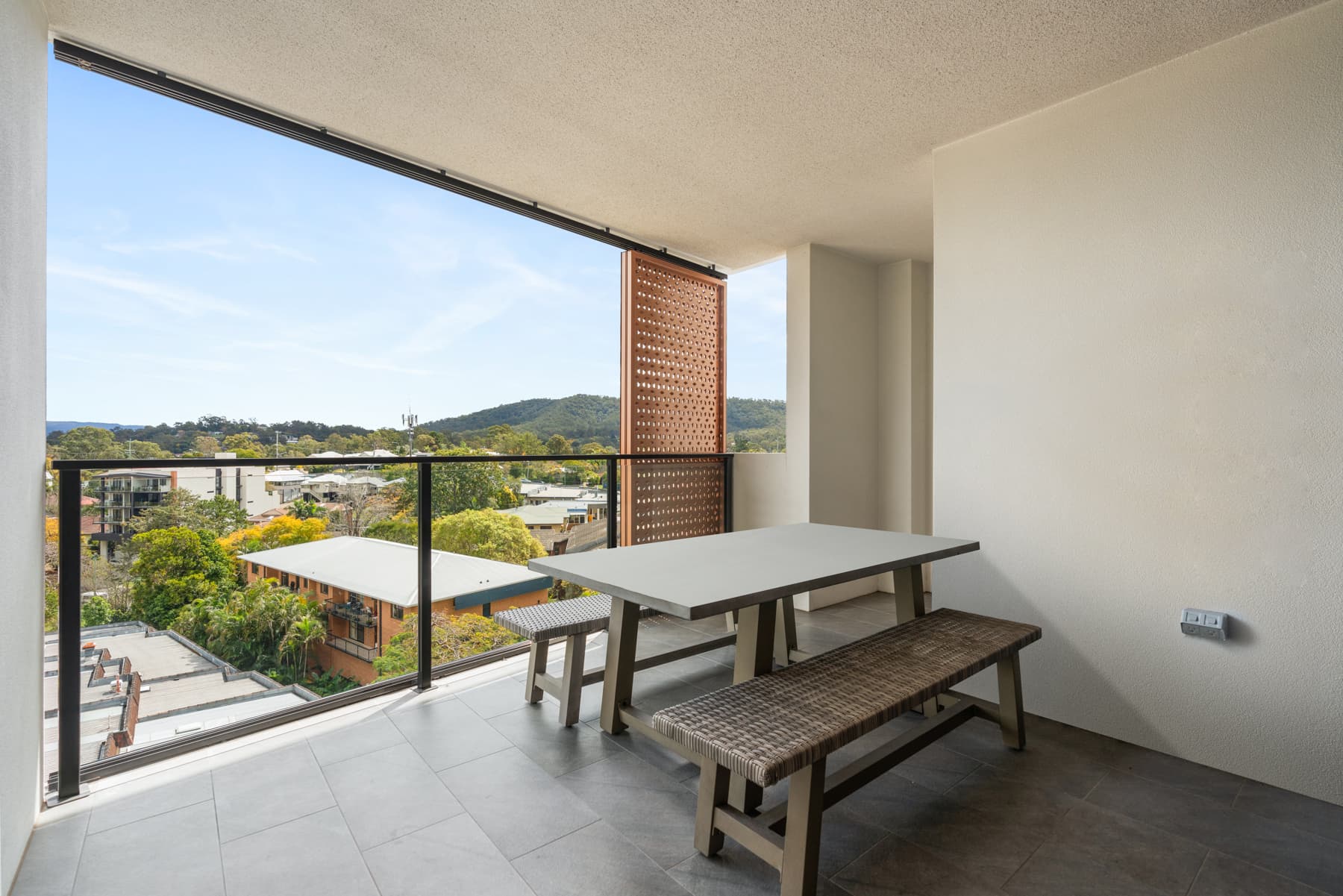 812/125 Station Road, Indooroopilly - Thumbnail 3