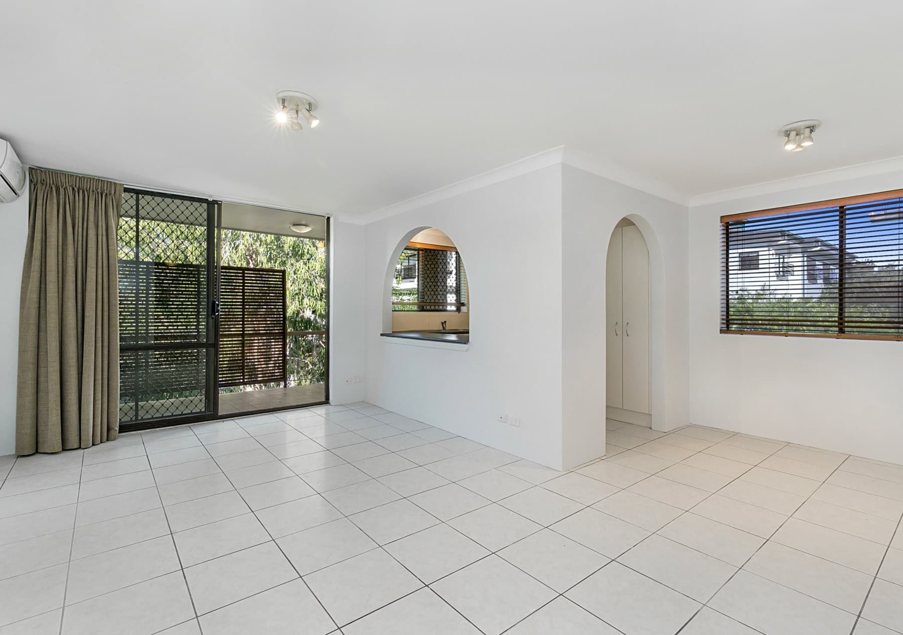 8/58 Waverley Road, Taringa - Thumbnail 2