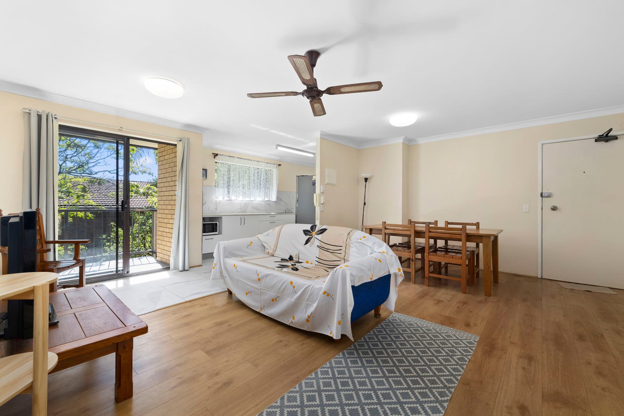 11/20 Lucinda Street, Taringa - Thumbnail 2