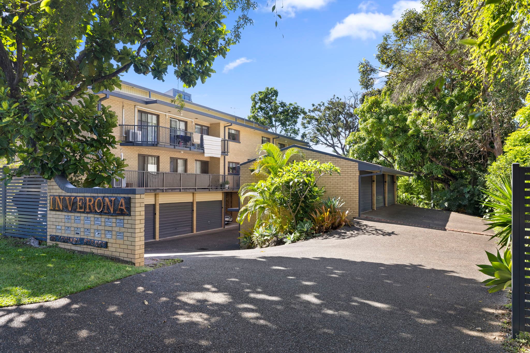 11/20 Lucinda Street, Taringa - Image 1