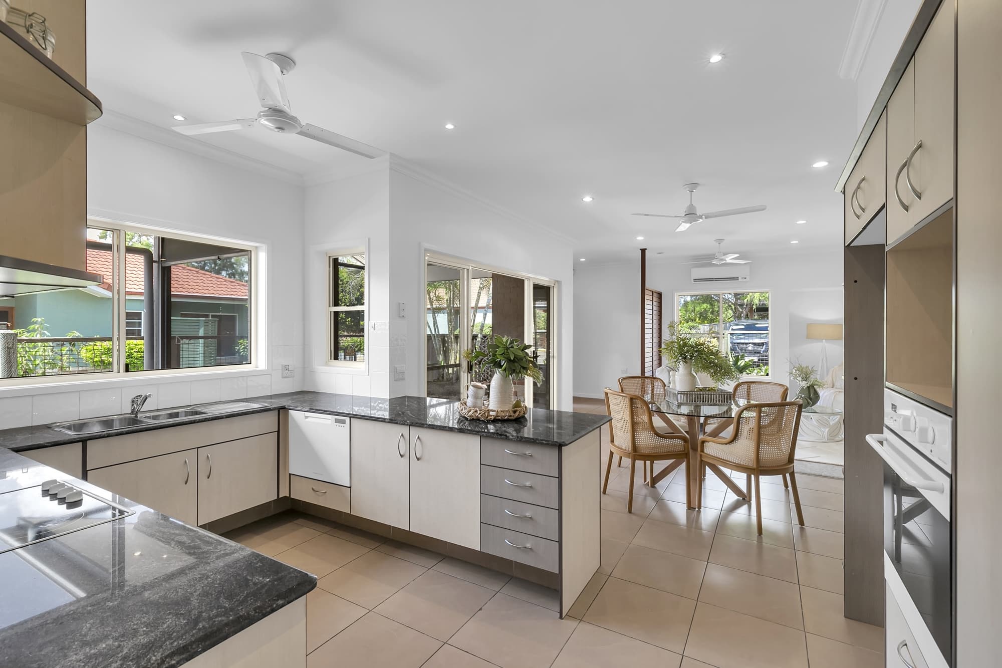 57/119 Sugarwood Str..., Moggill - Thumbnail 2