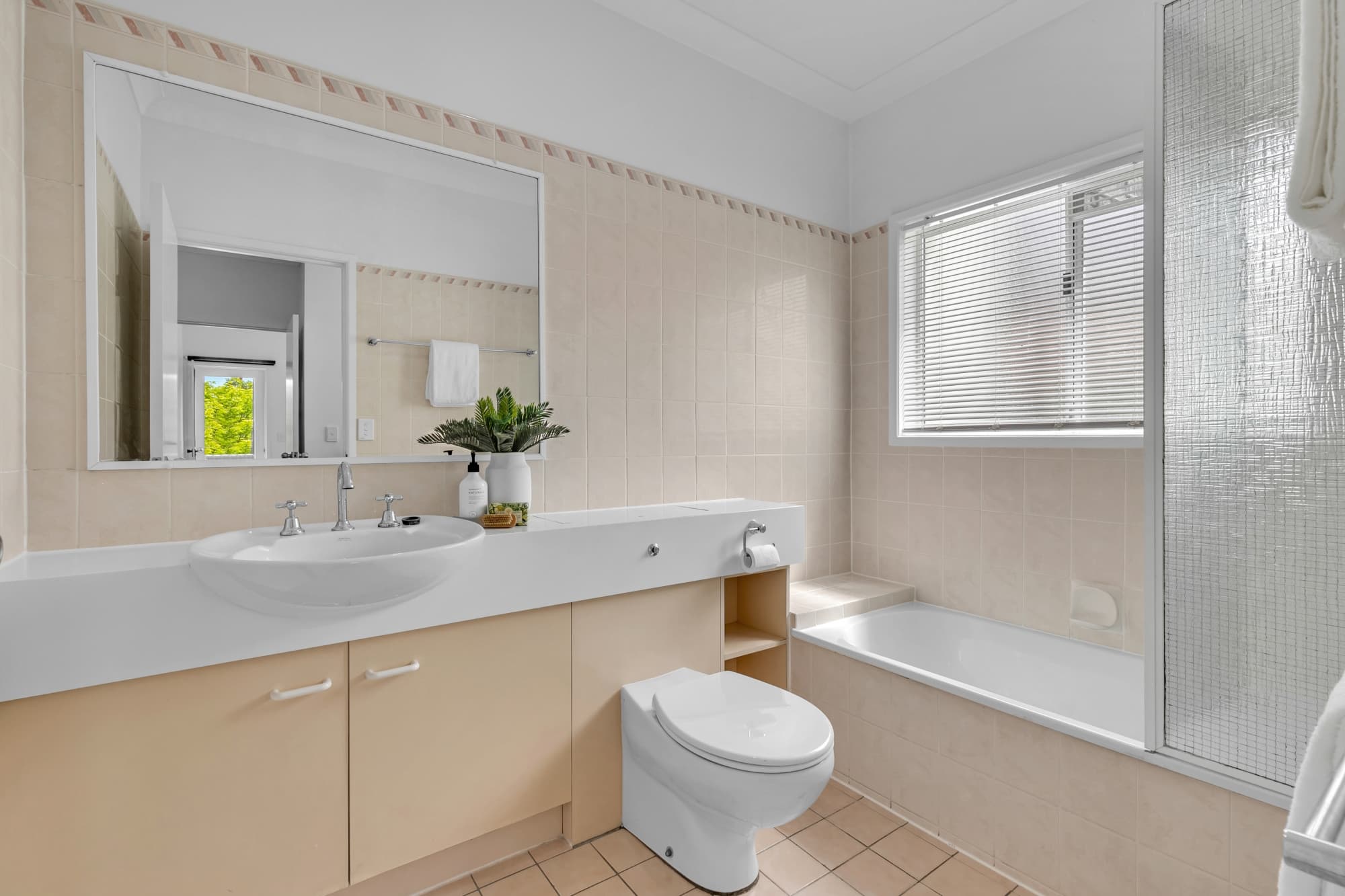 1/12 Augustus Street, Toowong - Thumbnail 8