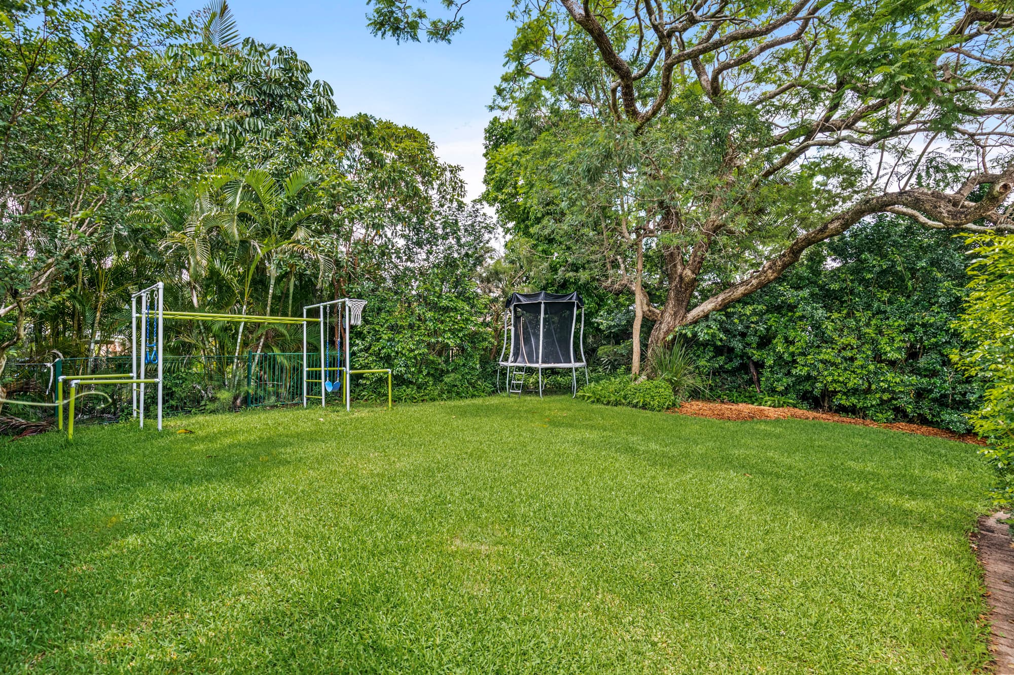 44 Kapunda Street, Toowong - Thumbnail 2