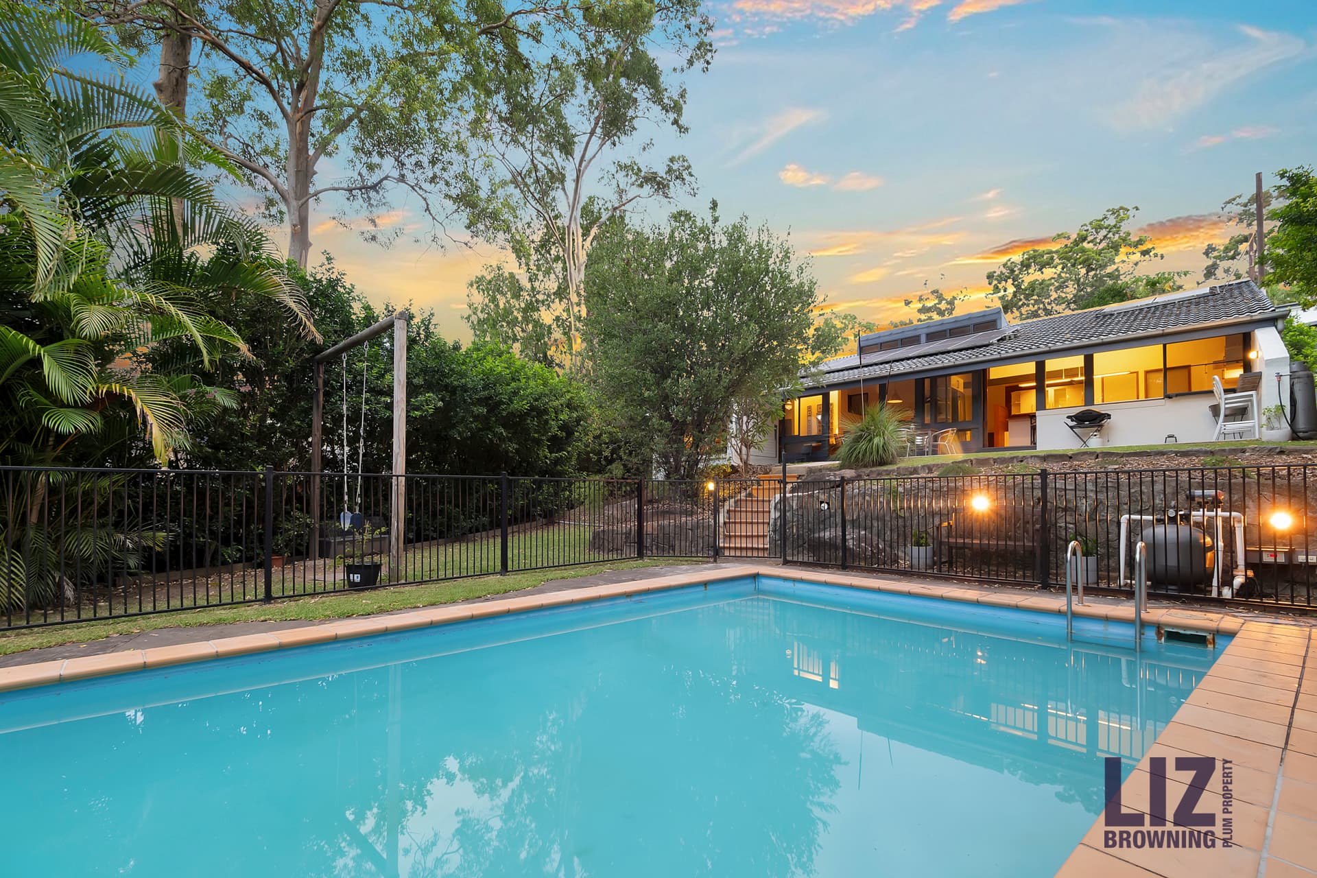 14 Marney Street, Chapel Hill - Thumbnail 4