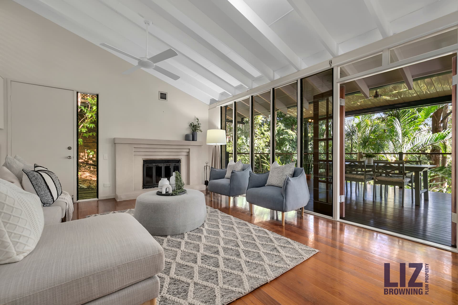 16 Clarina Street, Chapel Hill - Image 1