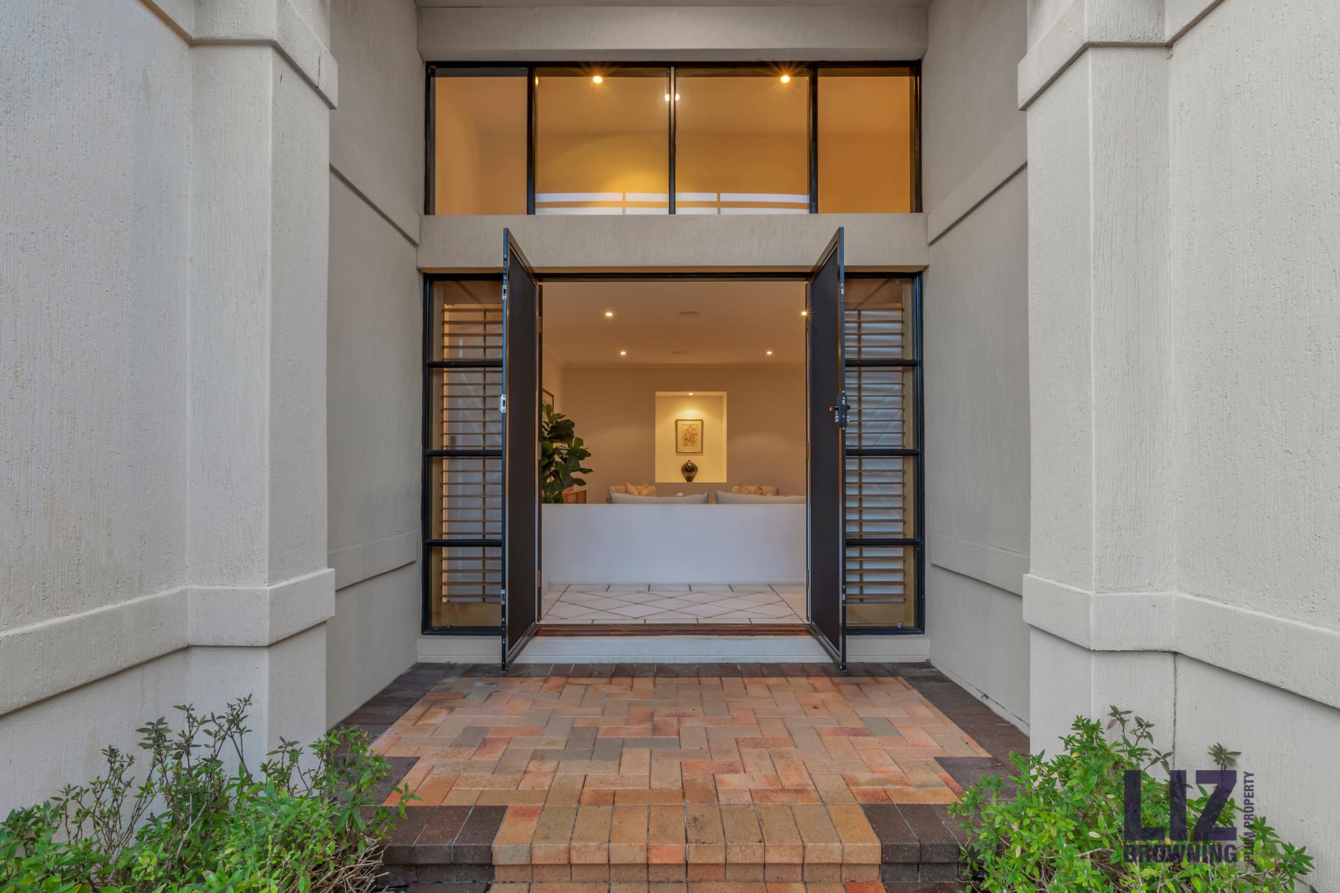 8 Accrington Place, Chapel Hill - Thumbnail 4