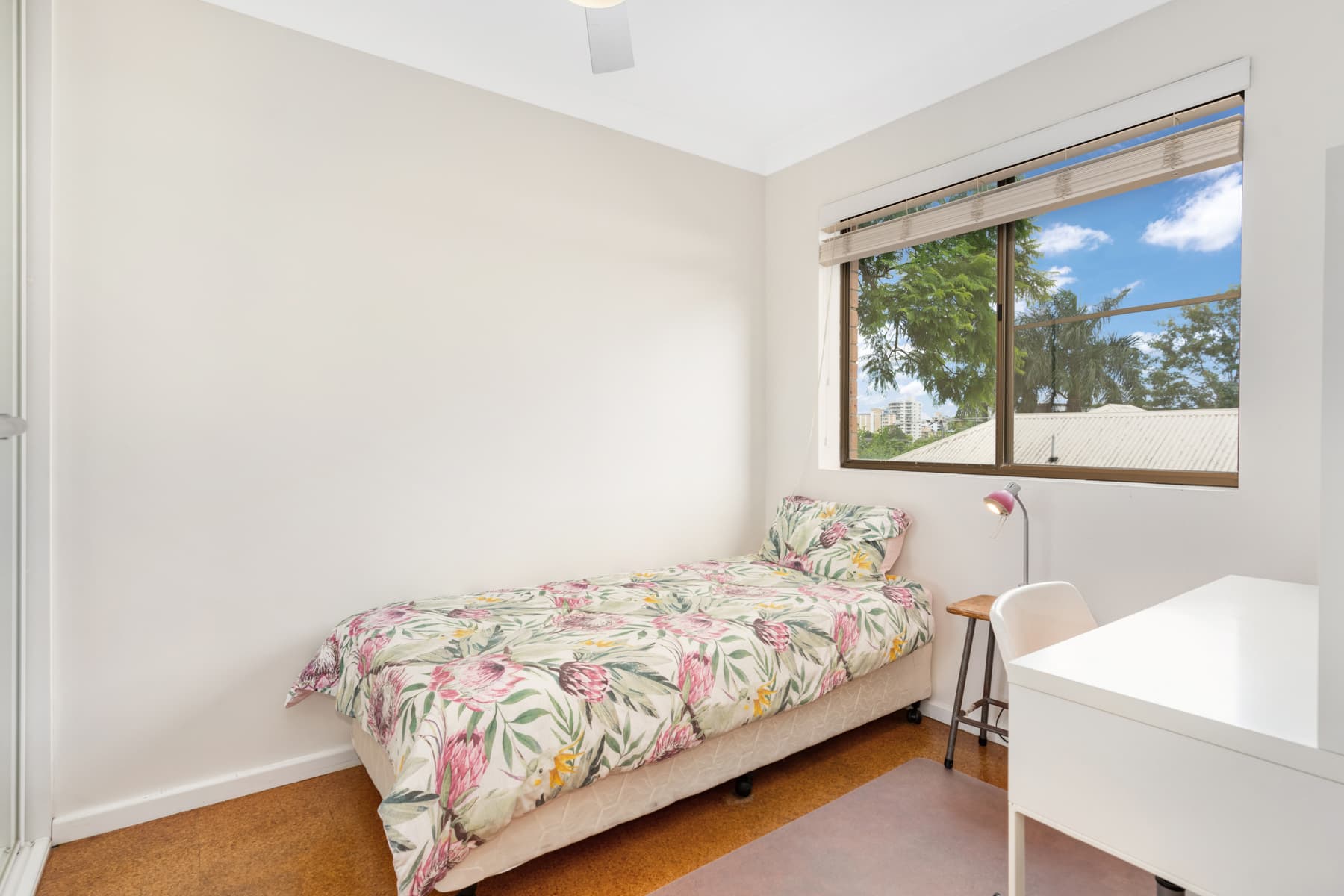 8/30 Sisley Street, St Lucia - Thumbnail 8