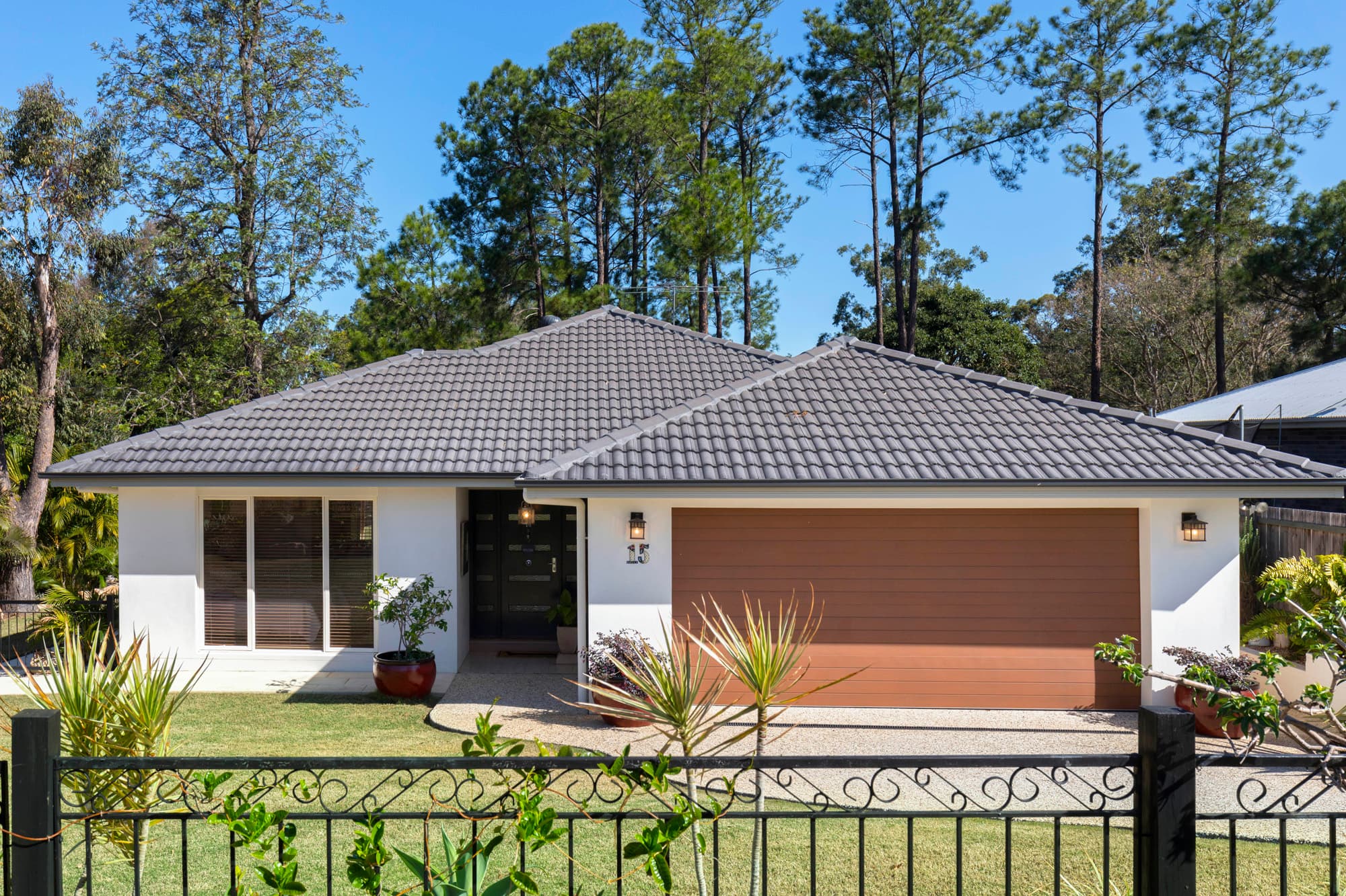 15 McGrath Court, Moggill - Image 1