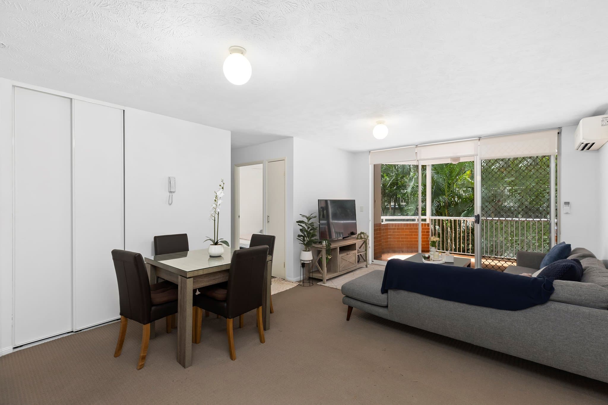 15/22 York Street, Indooroopilly - Image 1