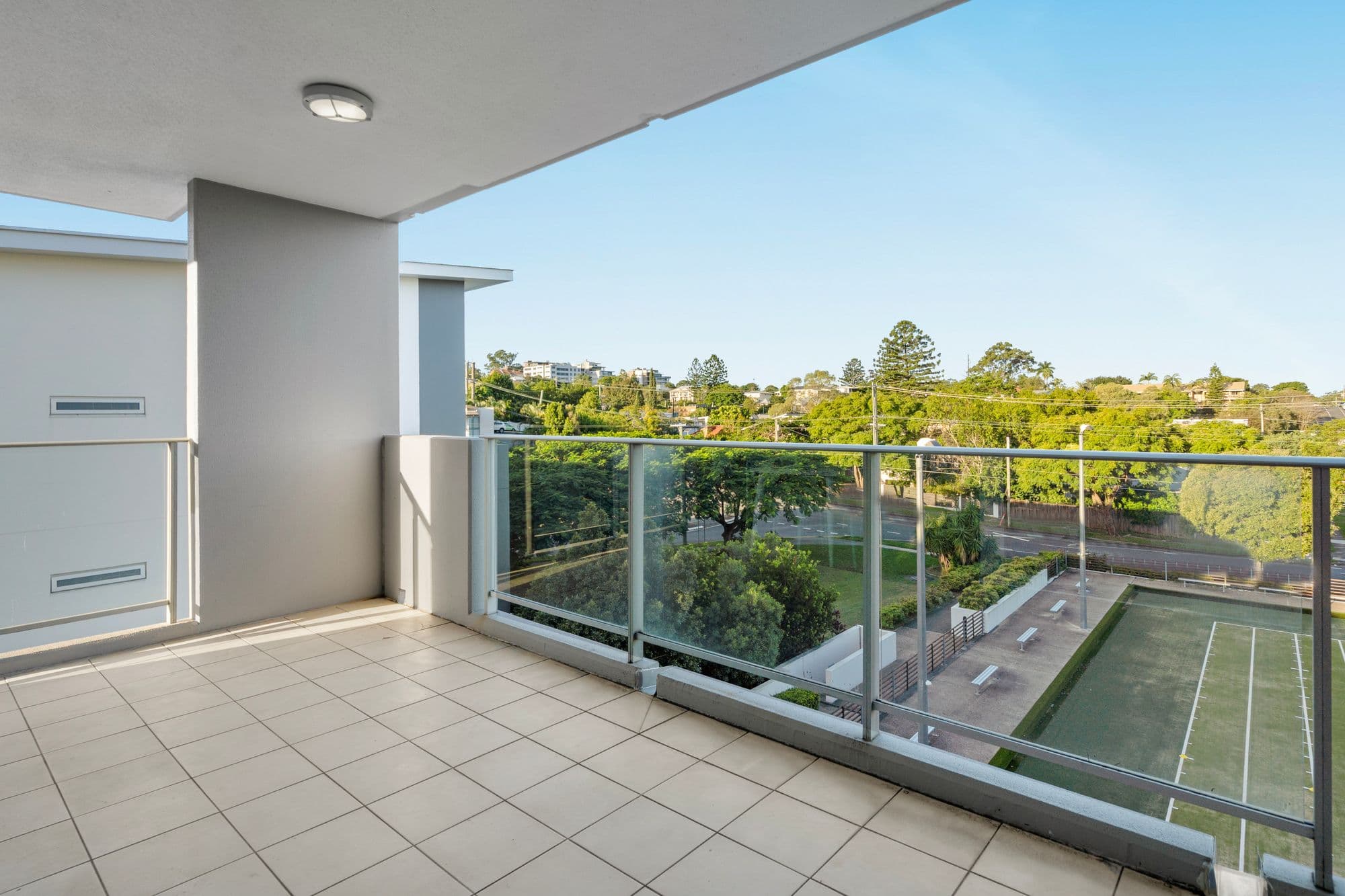 103/95 Clarence Road, Indooroopilly - Thumbnail 4