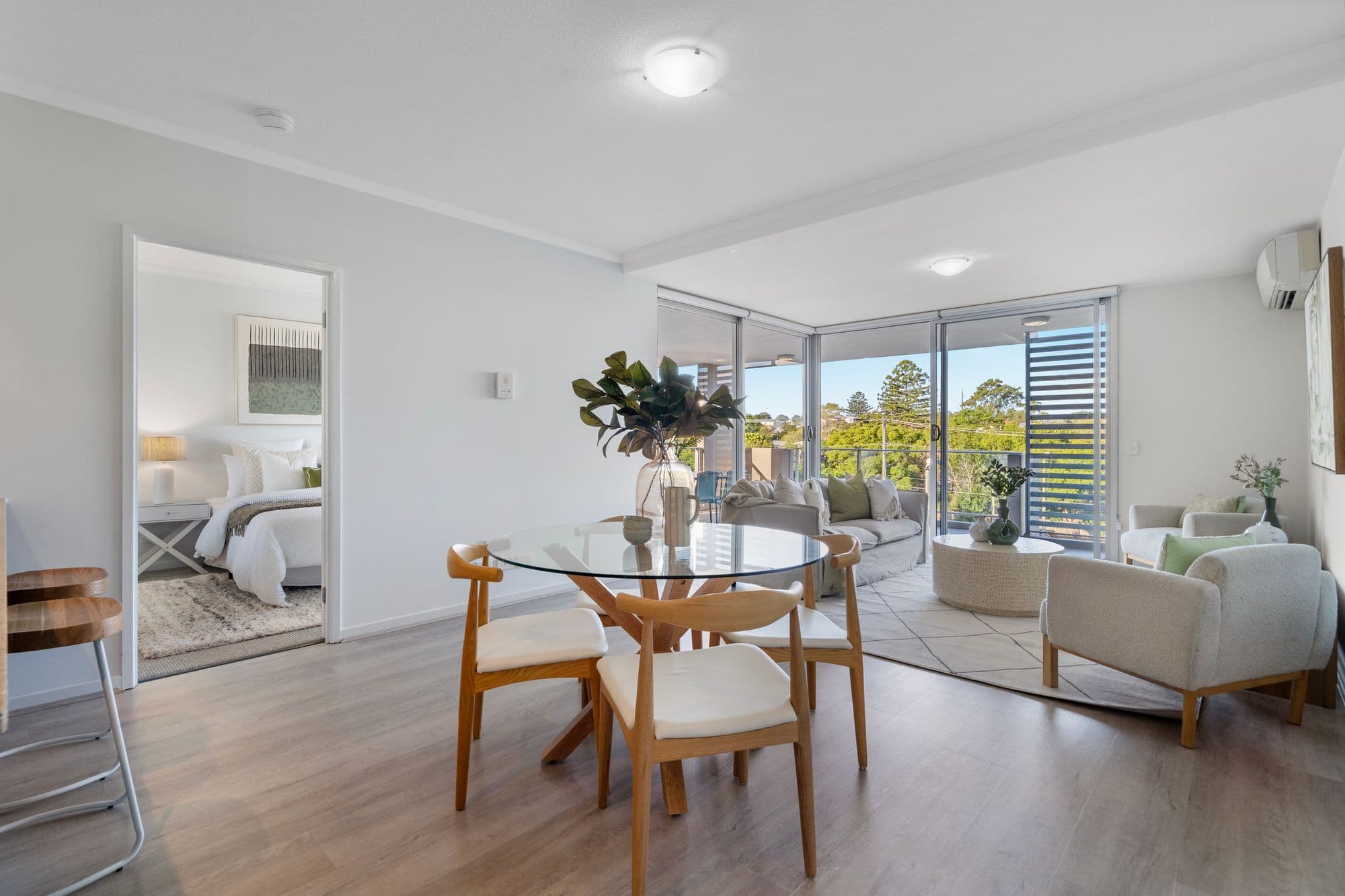 103/95 Clarence Road, Indooroopilly - Thumbnail 2