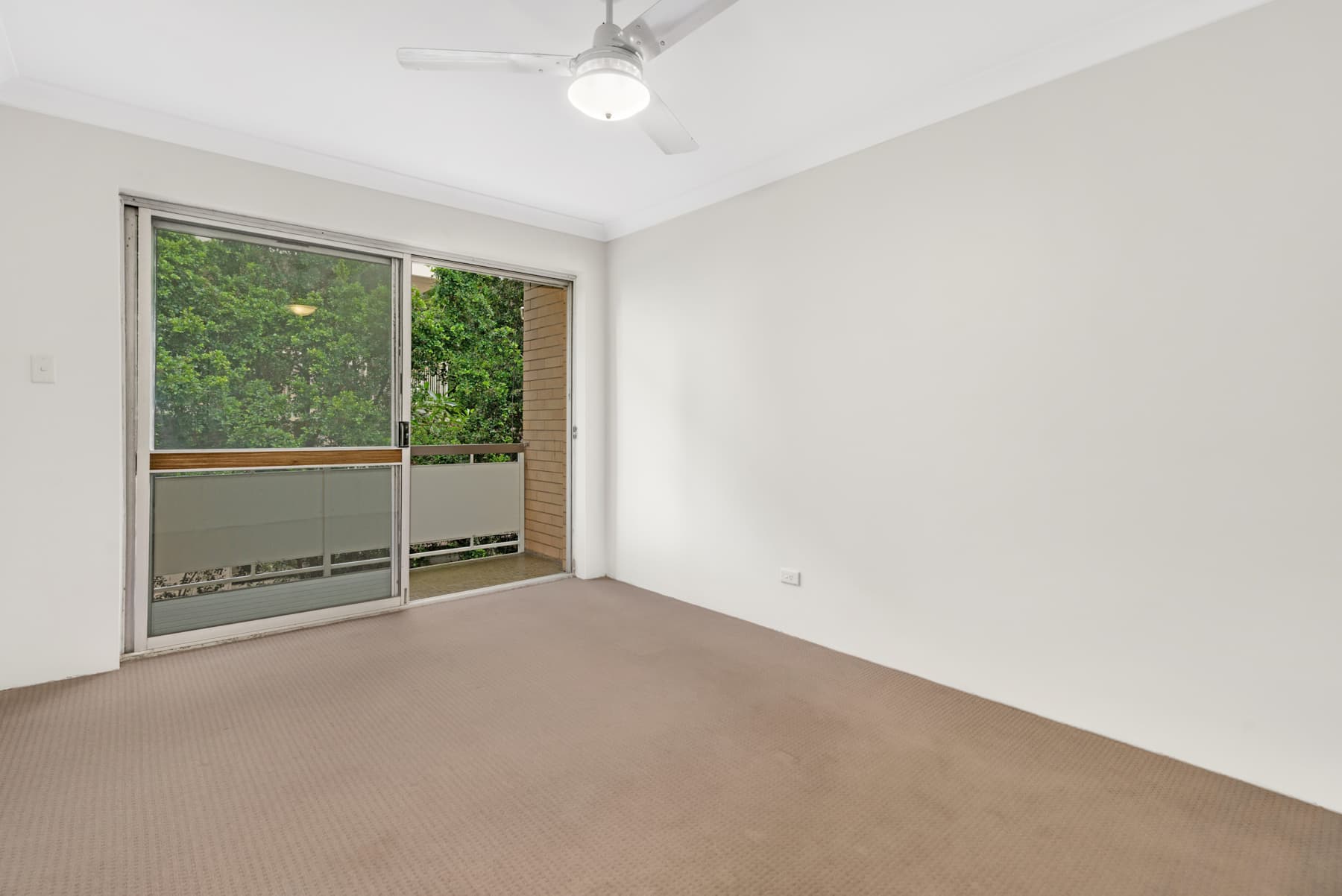 6/222 Carmody Road, St Lucia - Thumbnail 5