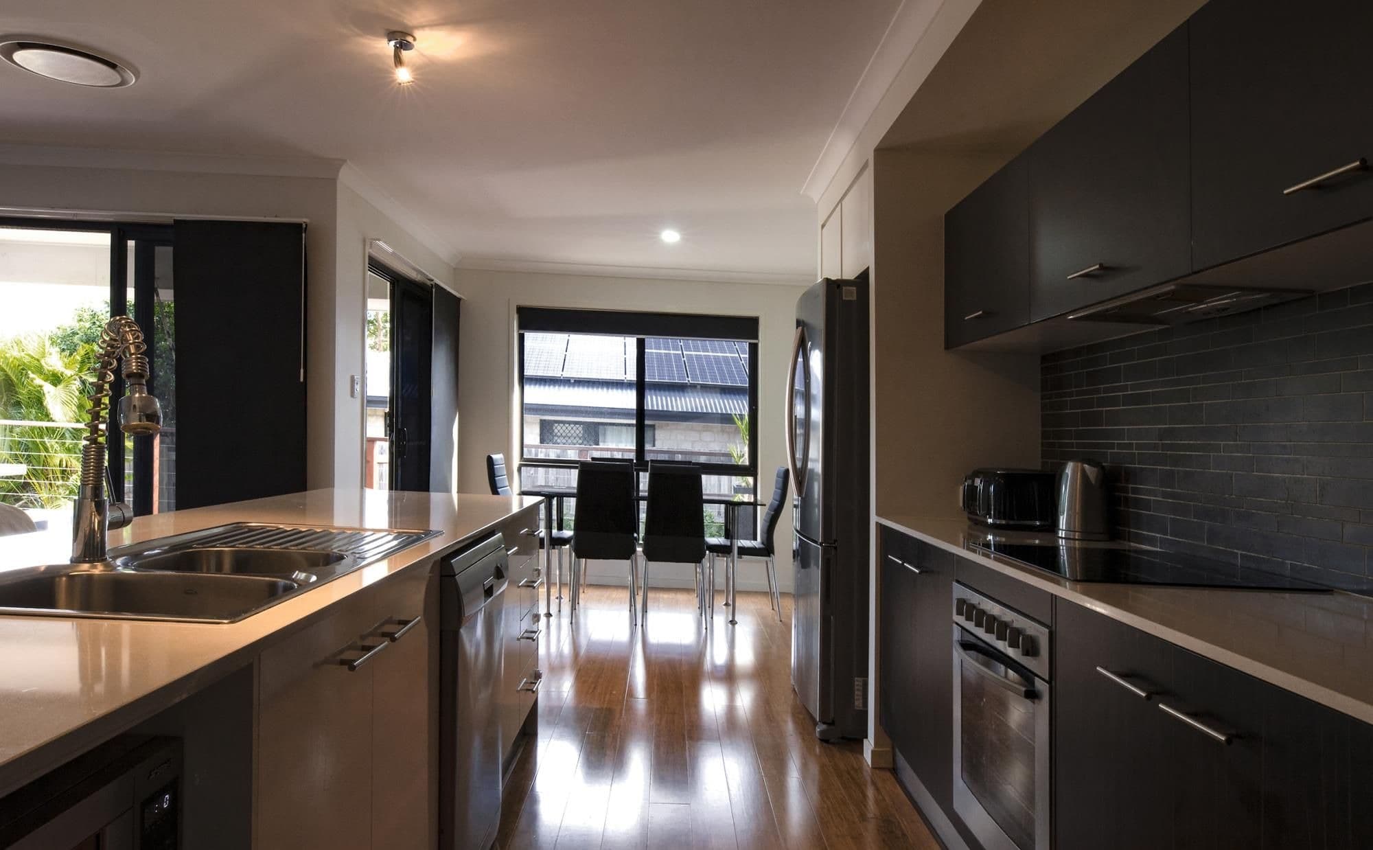 12 McGrath Court, Moggill - Thumbnail 3