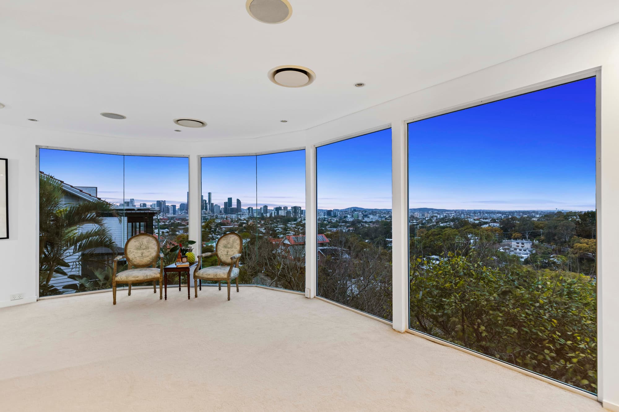29 Garfield Drive, Paddington - Thumbnail 2