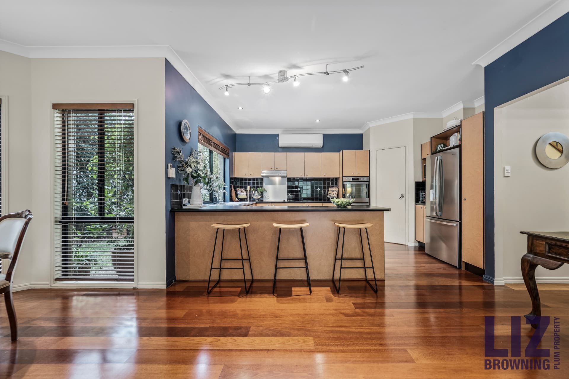 52 Ardes Street, Chapel Hill - Thumbnail 4