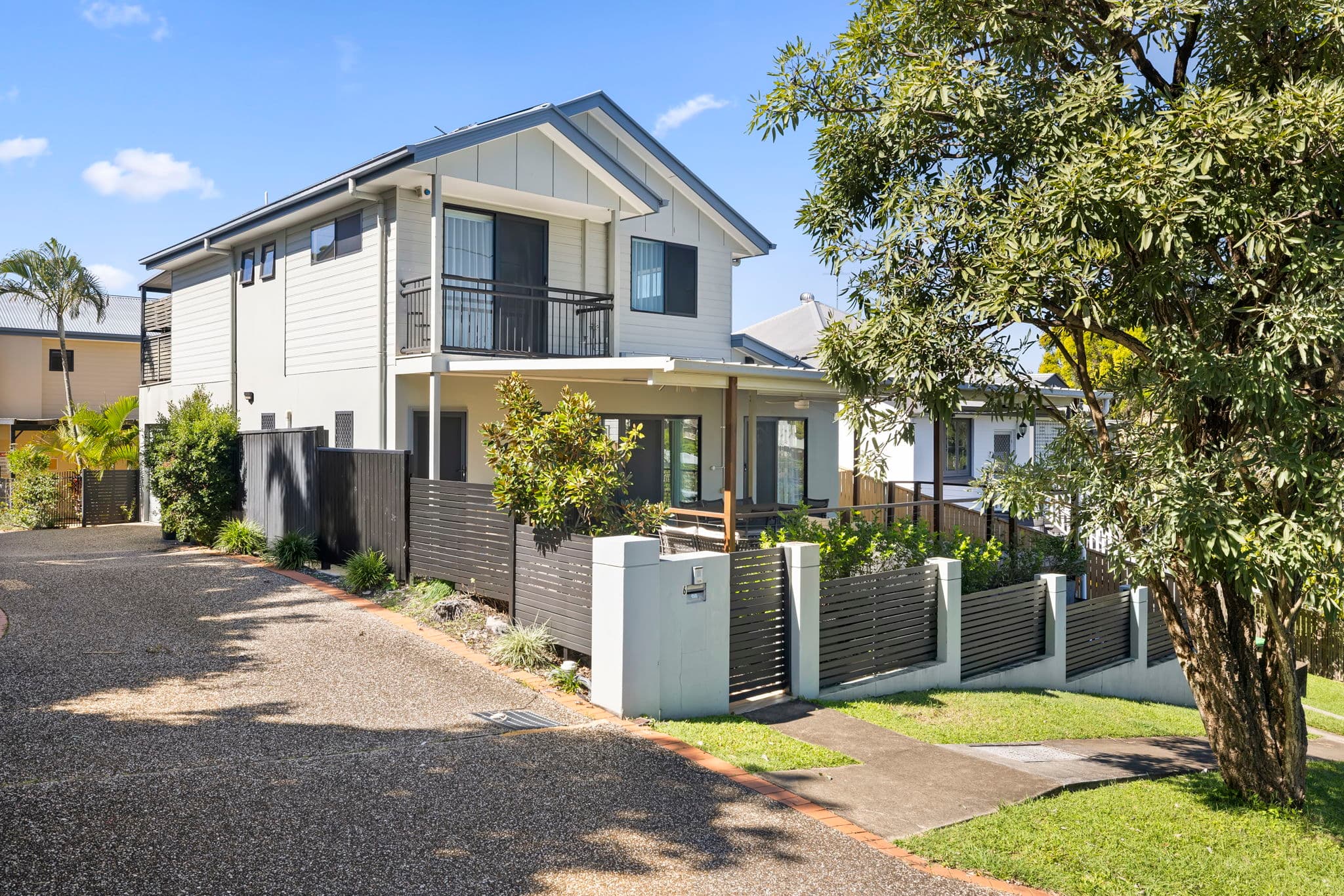 6/41 Woolley Street, Taringa - Image 1