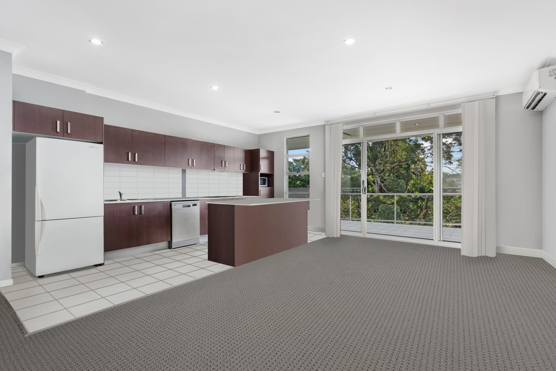 15/44-48 Julia Stree..., Wavell Heights - Image 1