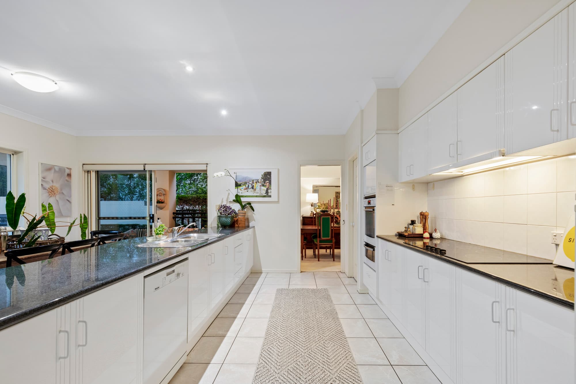 12 Herbert Street, Toowong - Thumbnail 7