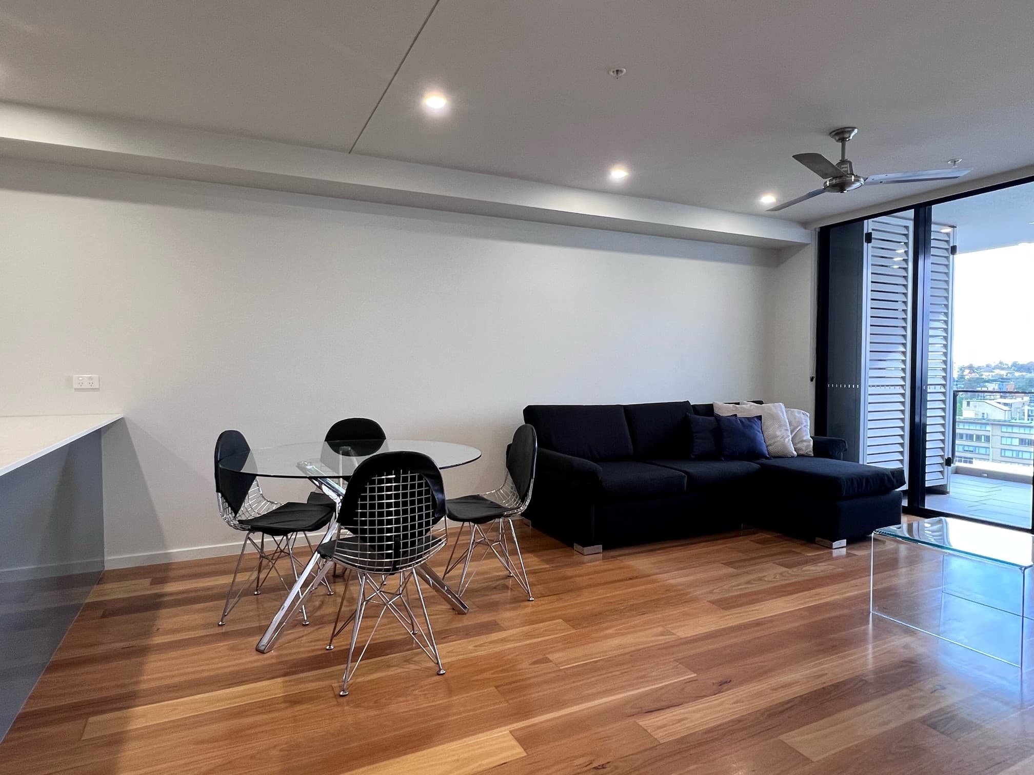 702/37 Archer Street, Toowong - Thumbnail 2