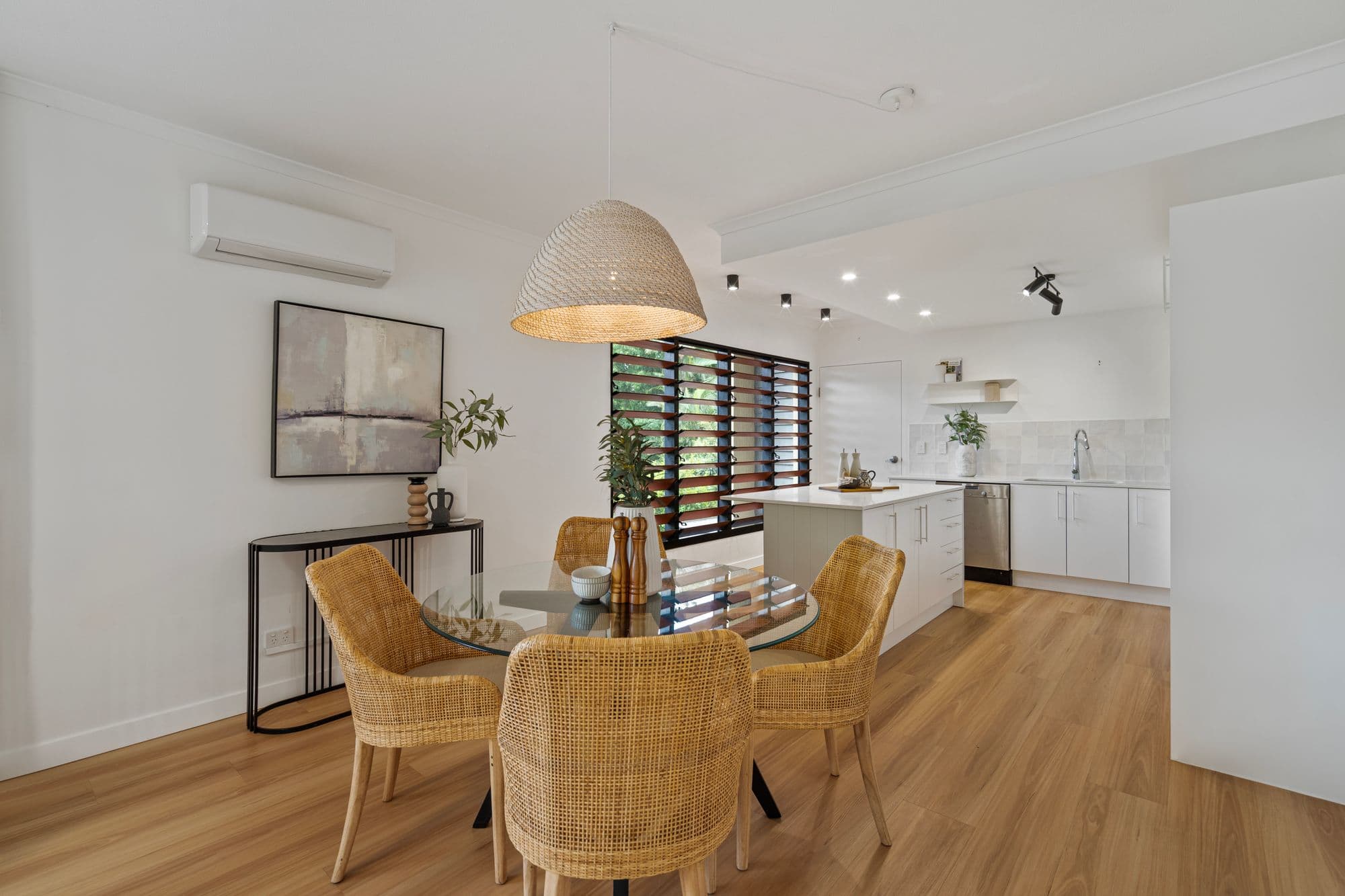 3/120 Central Avenue, Indooroopilly - Thumbnail 2