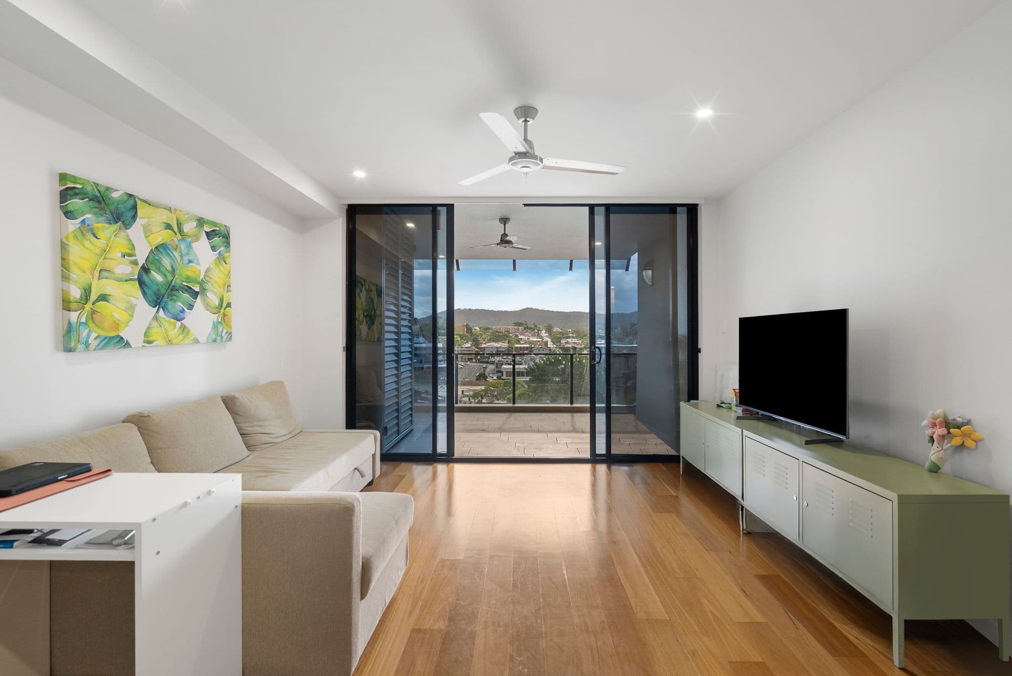 404/37 Archer Street, Toowong - Thumbnail 2