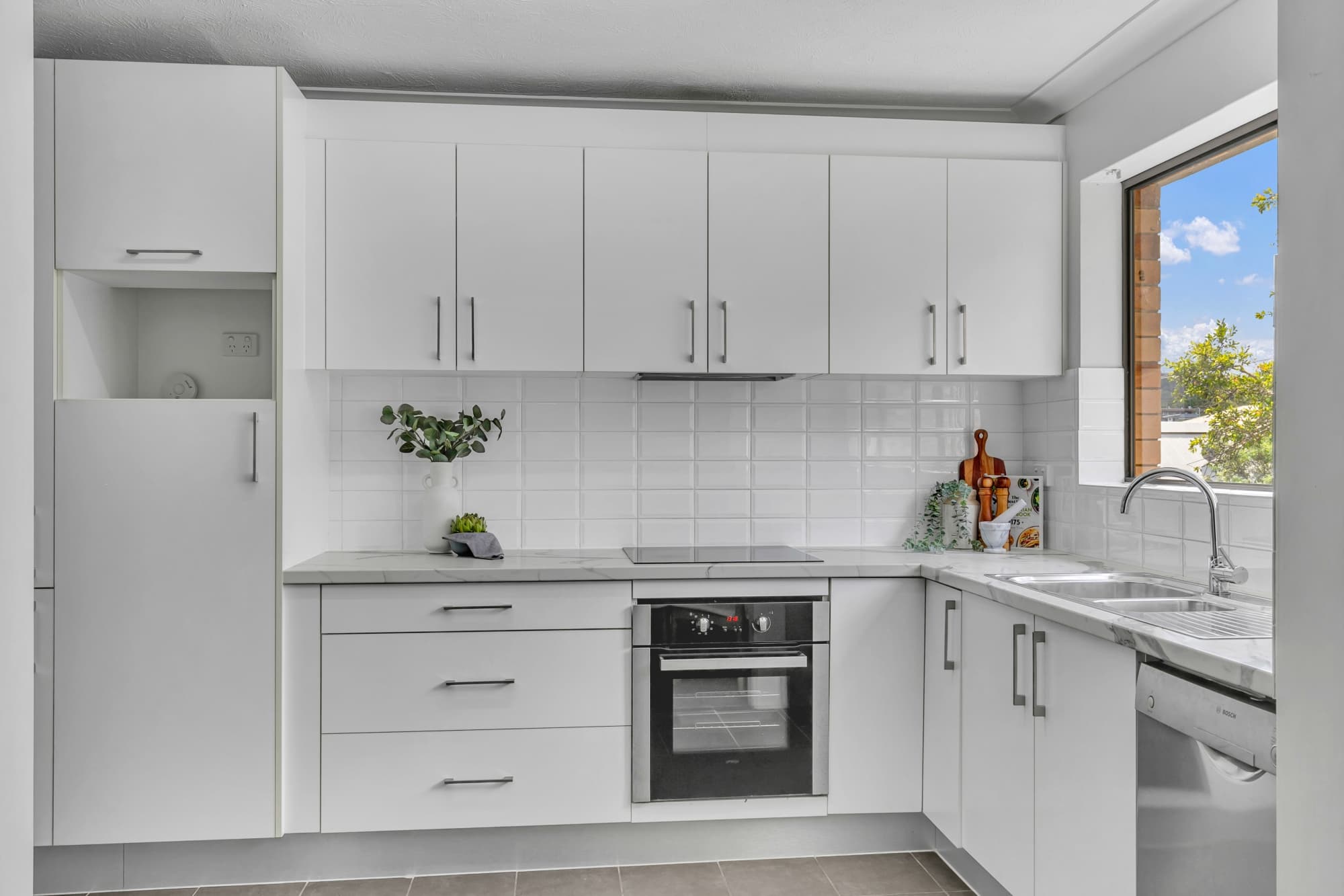 1/40 York Street, Indooroopilly - Thumbnail 6