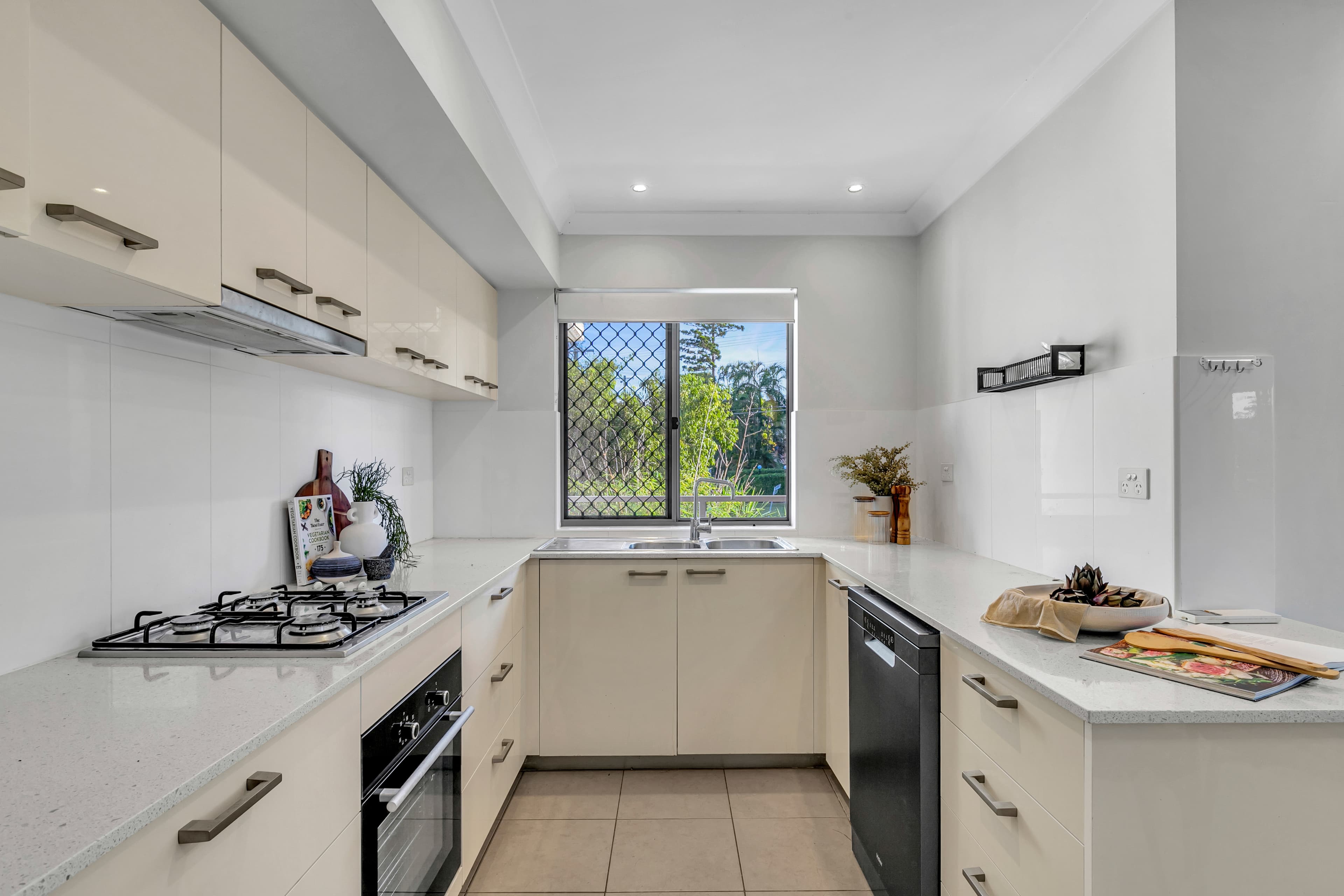 8/17 Ridley Street, Auchenflower - Thumbnail 5
