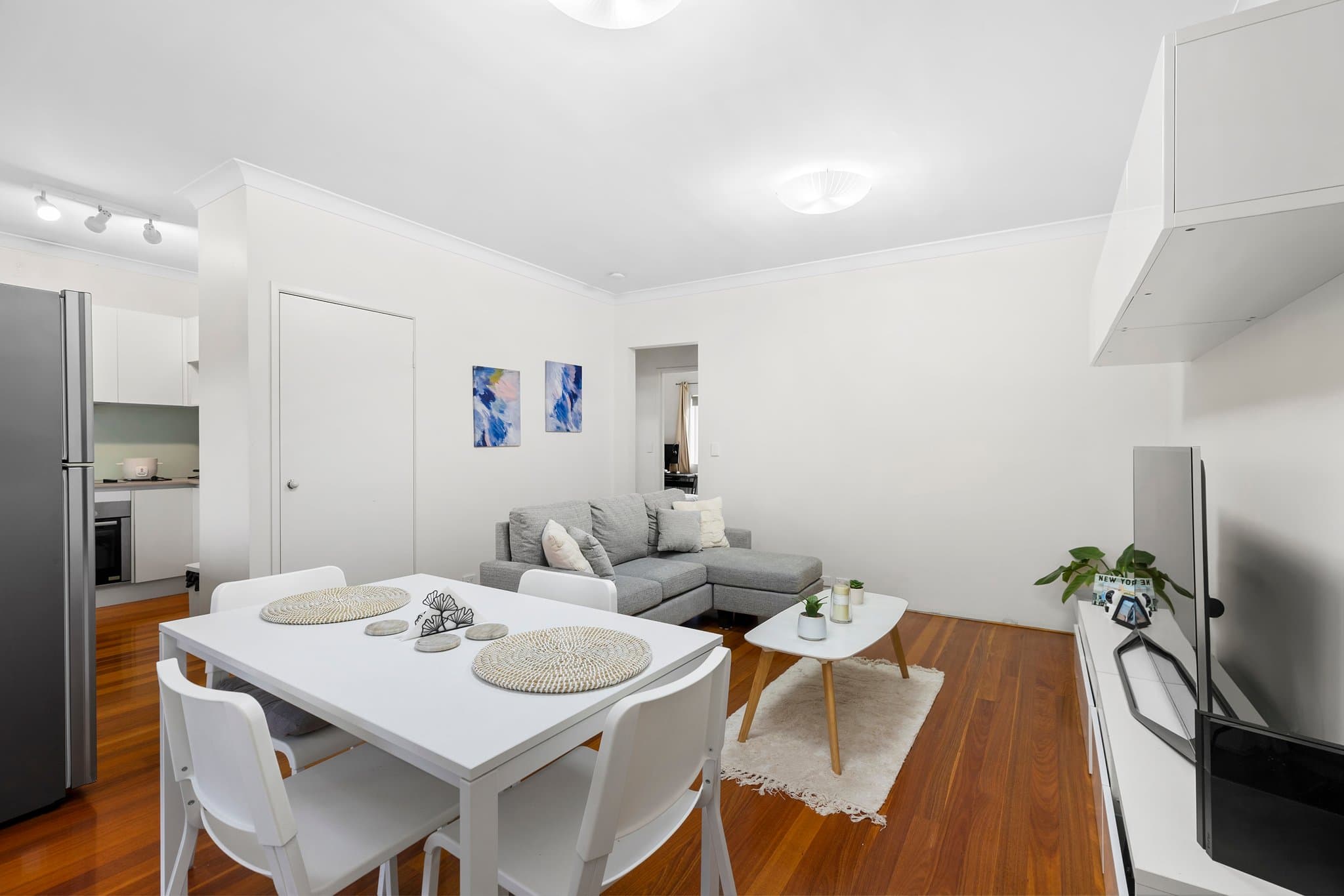 20/15 Whitmore Stree..., Taringa - Image 1
