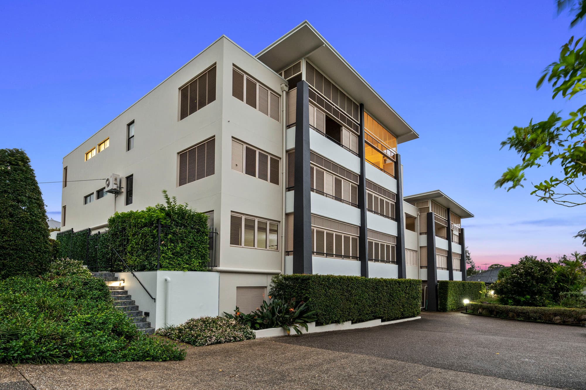 10/98 Cunningham Str..., Taringa - Thumbnail 3