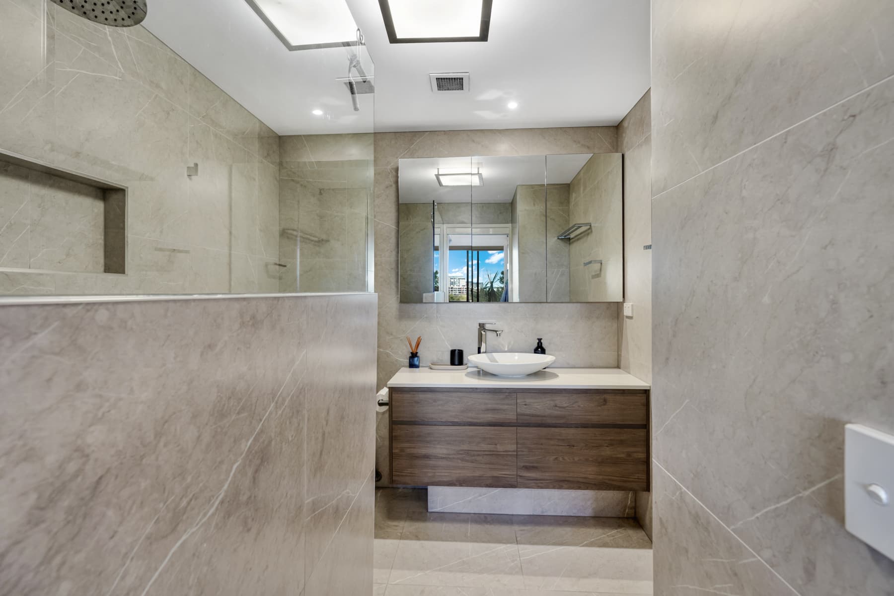 243/8 Land Street, Toowong - Thumbnail 8