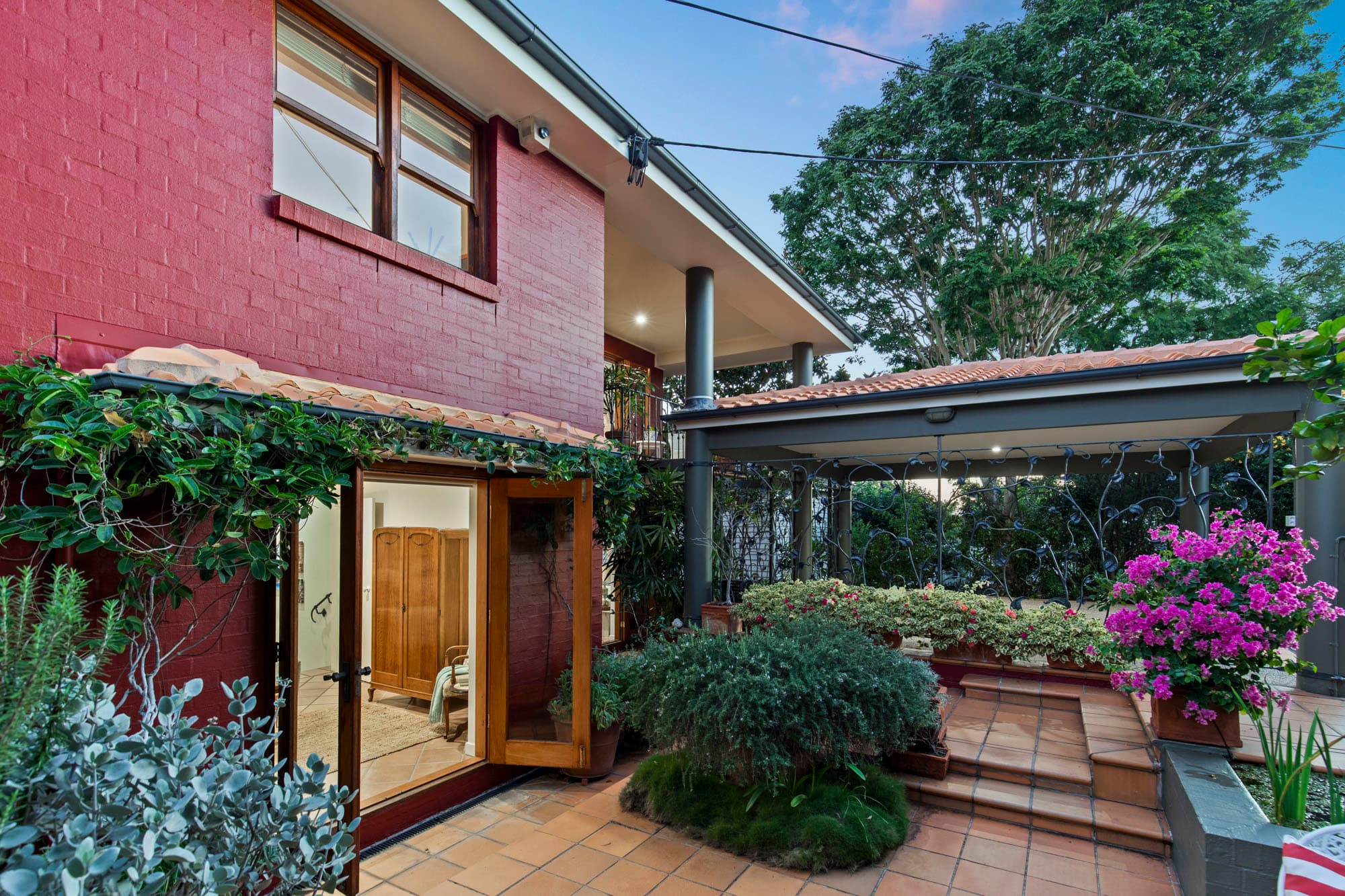 410 Swann Road, St Lucia - Thumbnail 2