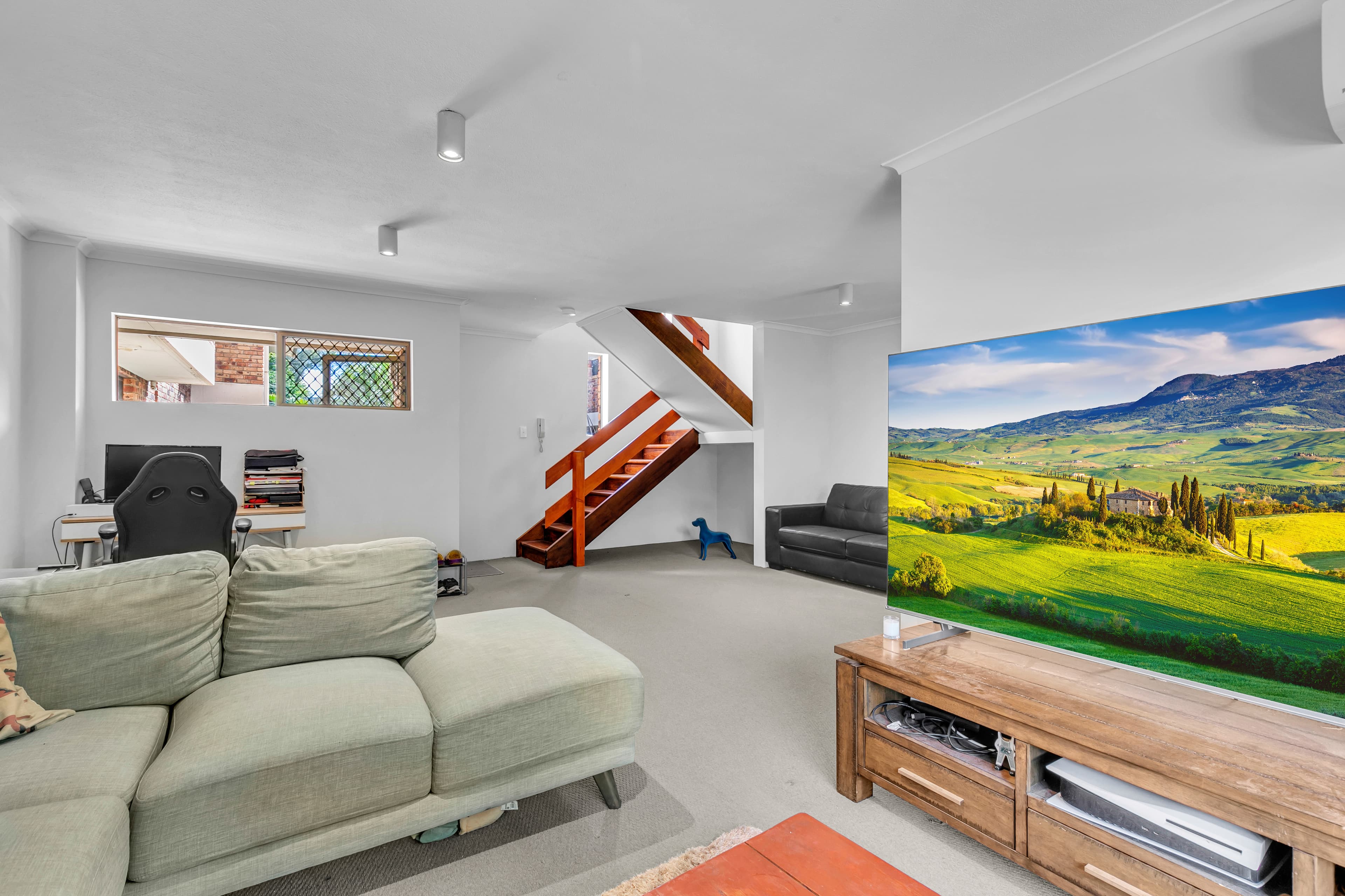 7/44 Miskin Street, Toowong - Image 1