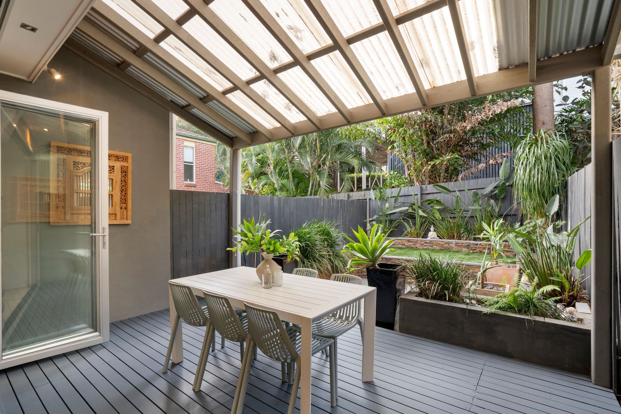 2/22 Rennie Street, Indooroopilly - Thumbnail 3