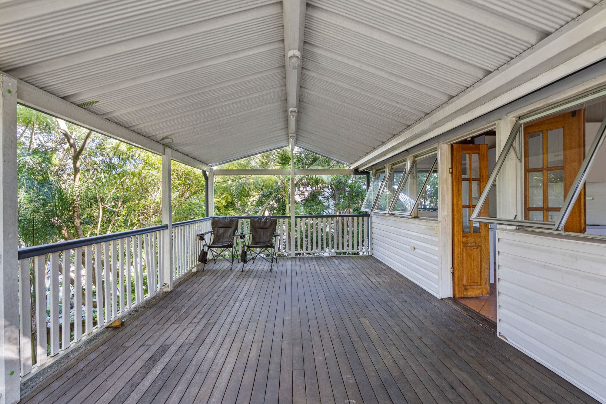 84 Russell Terrace, Indooroopilly - Thumbnail 6