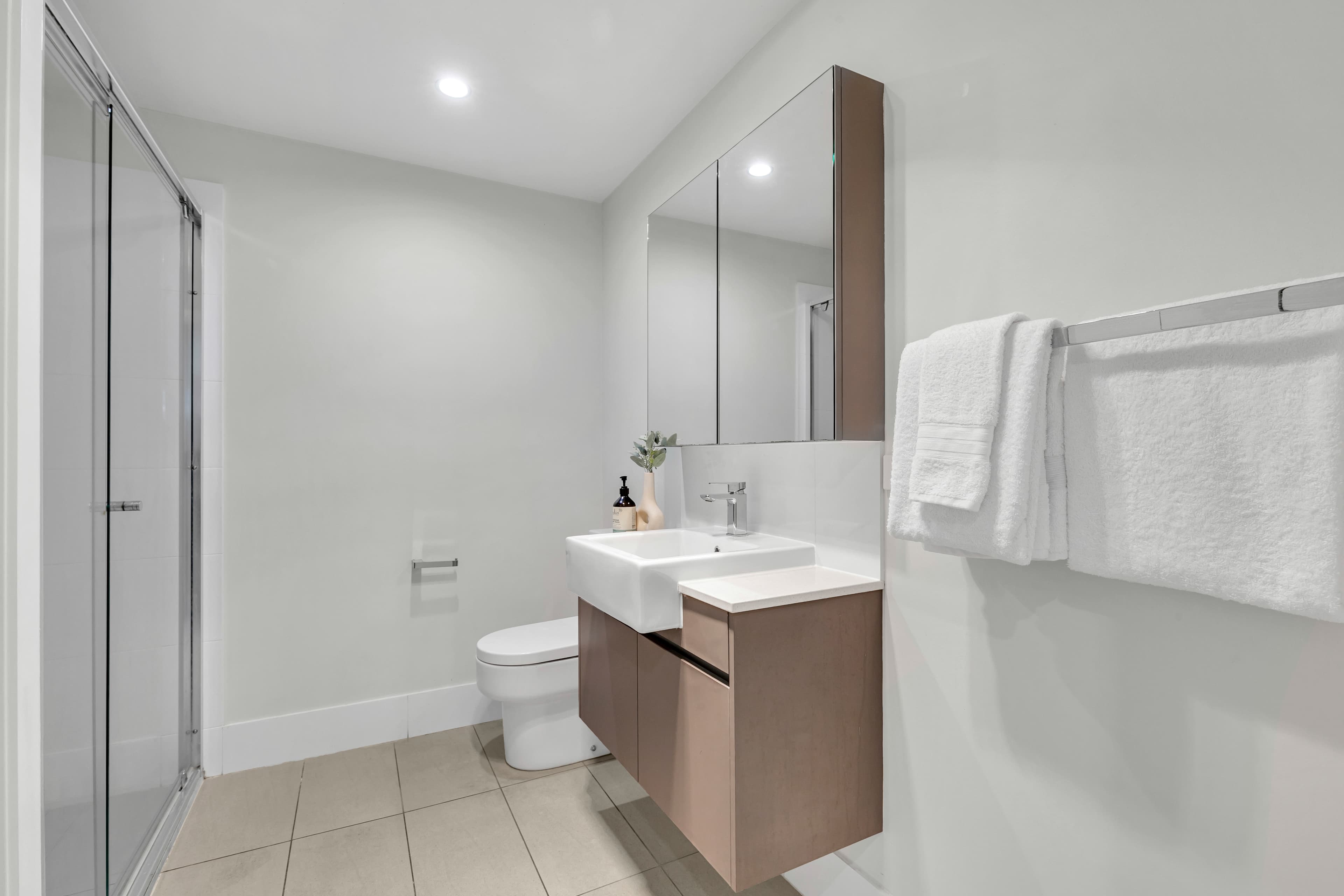 2/27 York Street, Indooroopilly - Thumbnail 8