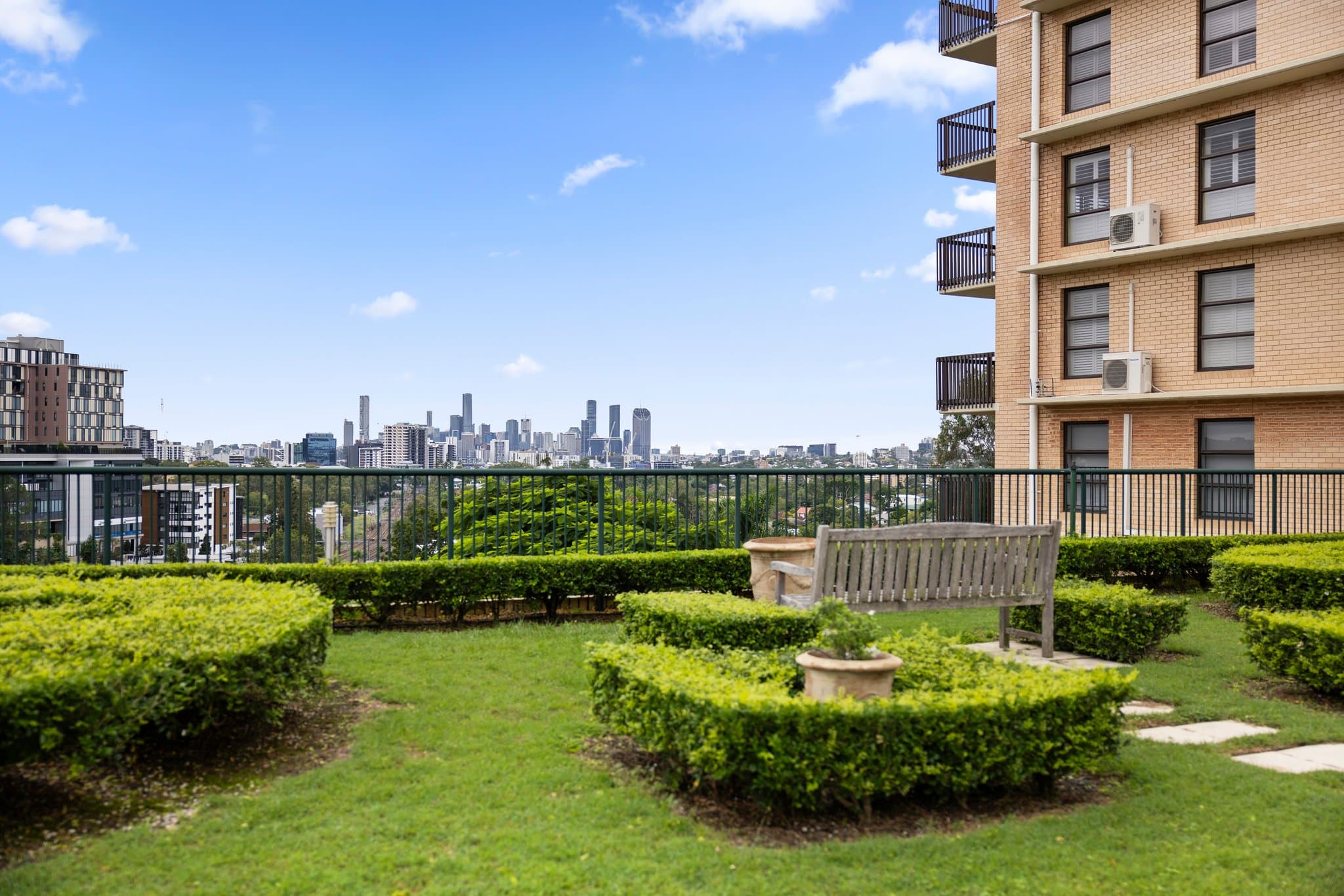 72/32 Swann Road, Taringa - Image 1