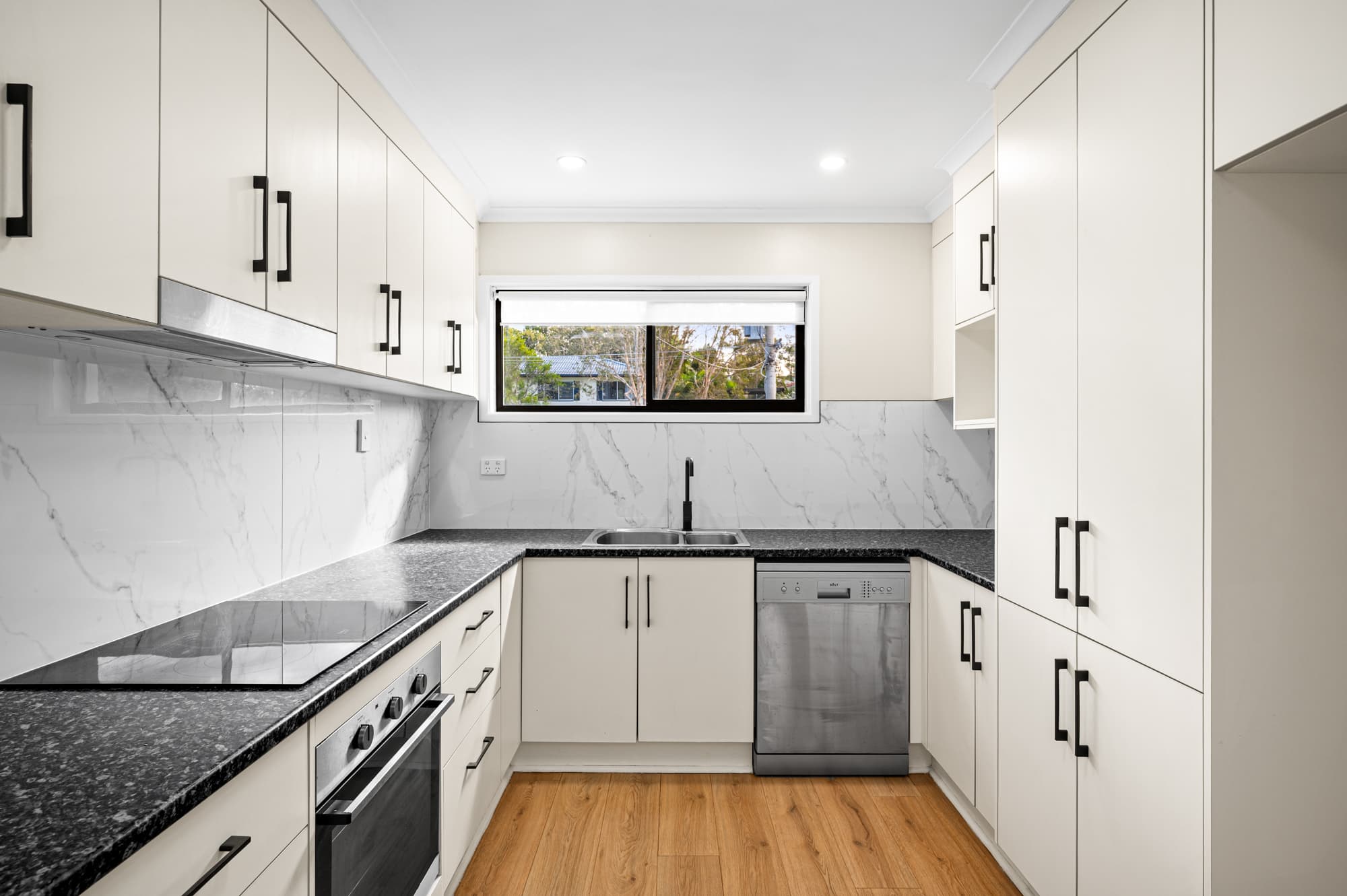 23 Currawong Drive, Birkdale - Thumbnail 3