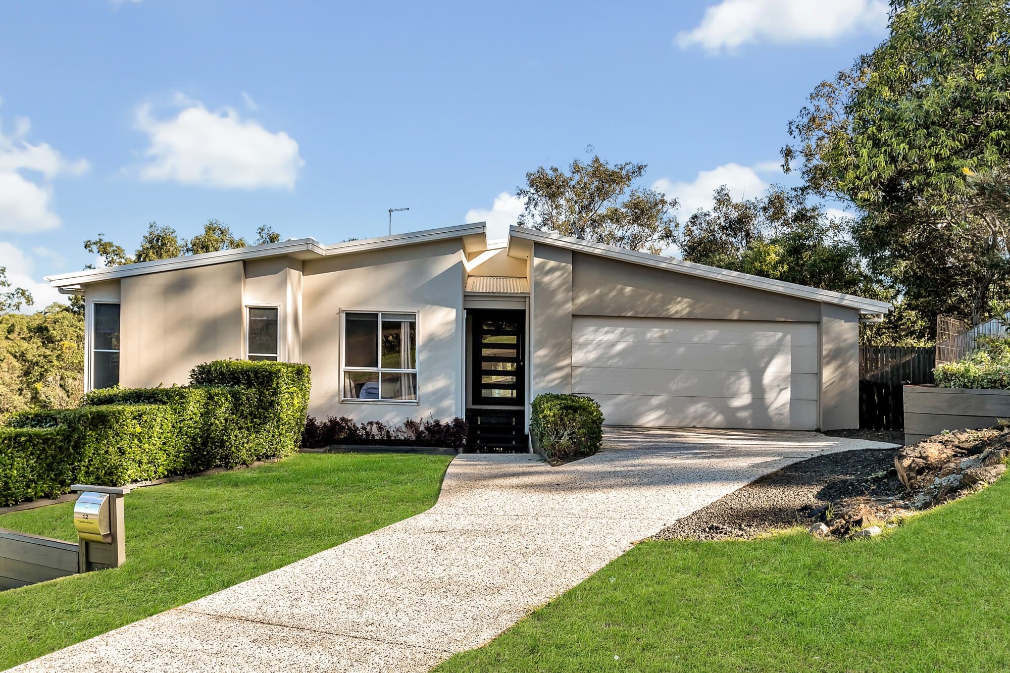 12 Bluegum Rise, Anstead - Image 1