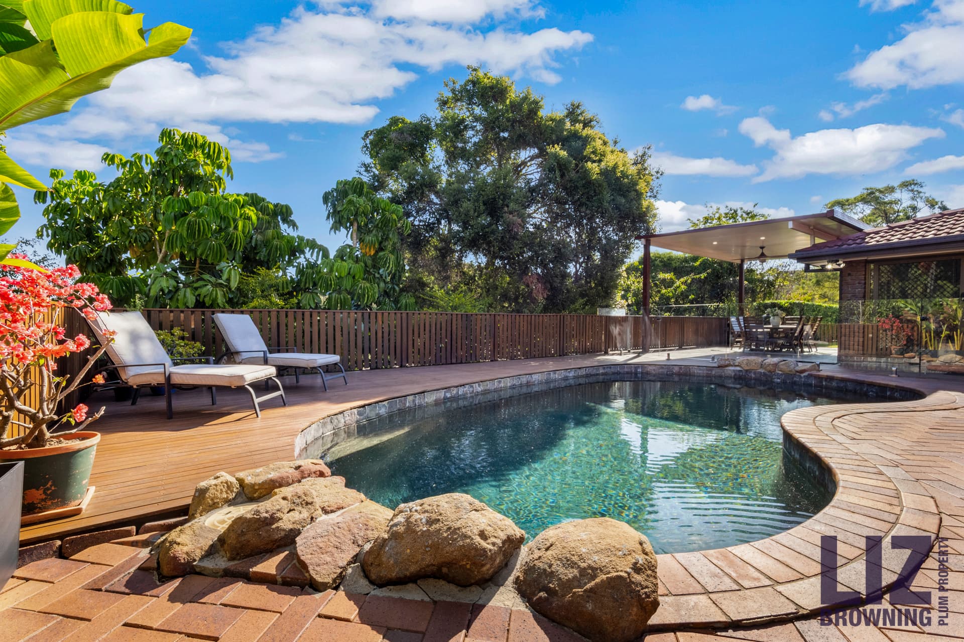 3 Jocelyn Court, Chapel Hill - Thumbnail 3