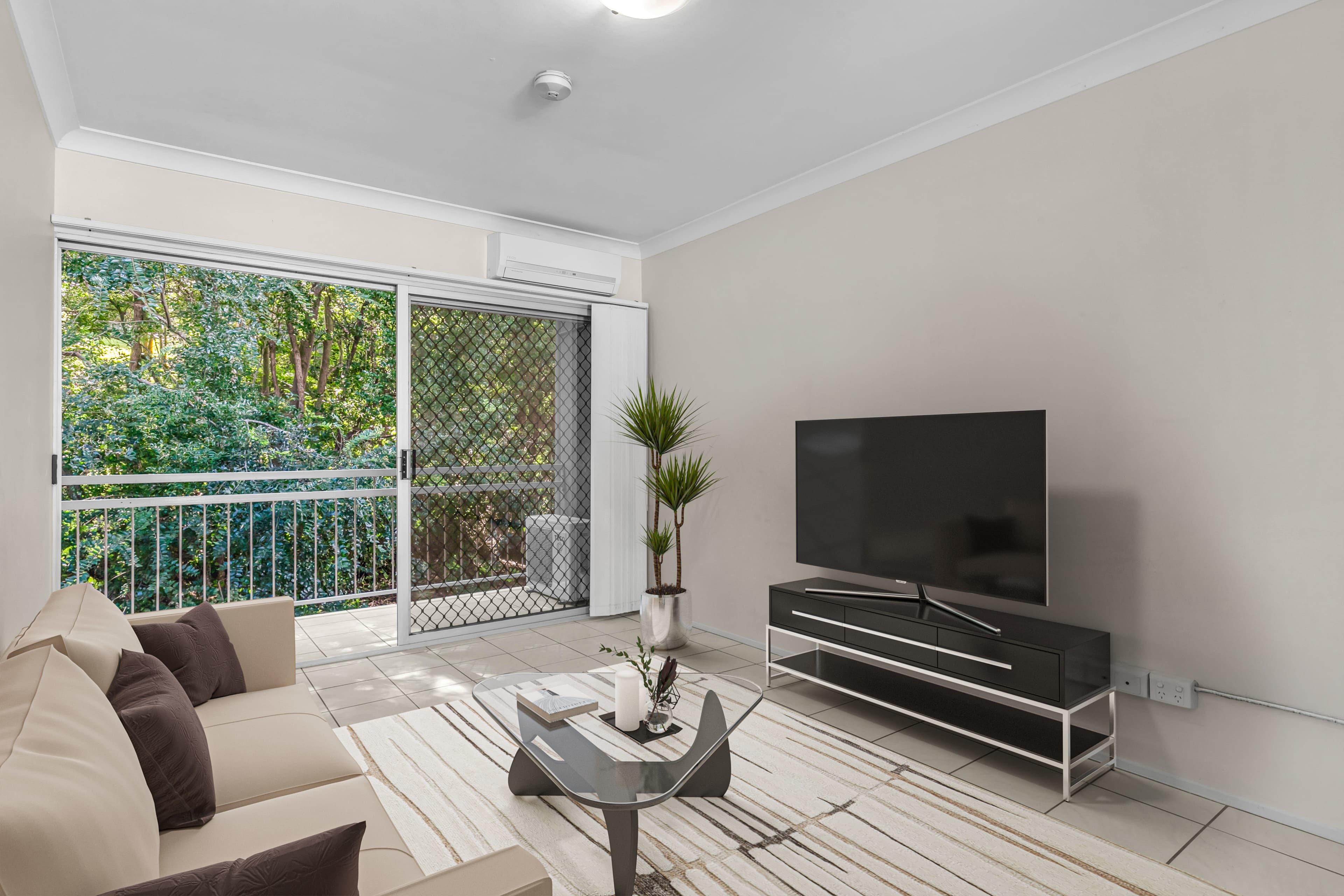 6/23 Montrose Road, Taringa - Image 1